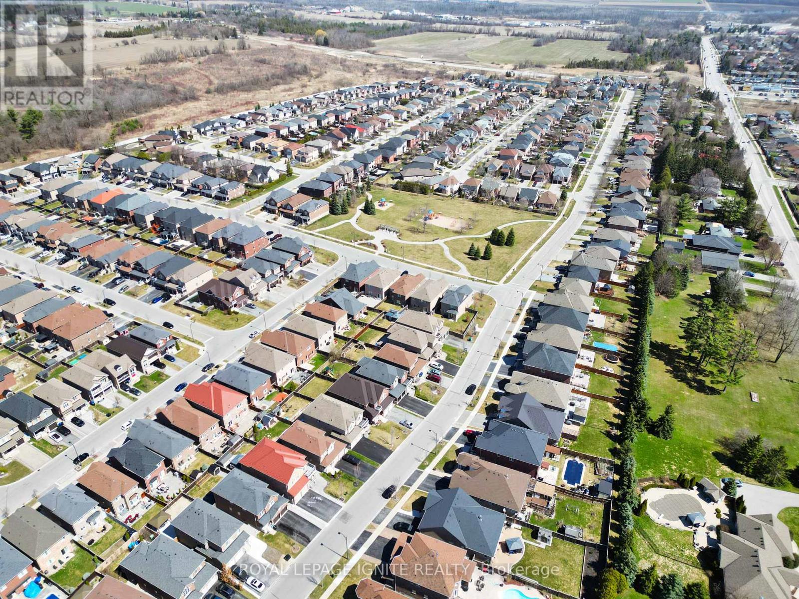 134 Gardiner Drive, Bradford West Gwillimbury (Bradford), Ontario  L3Z 0J6 - Photo 40 - N12840564