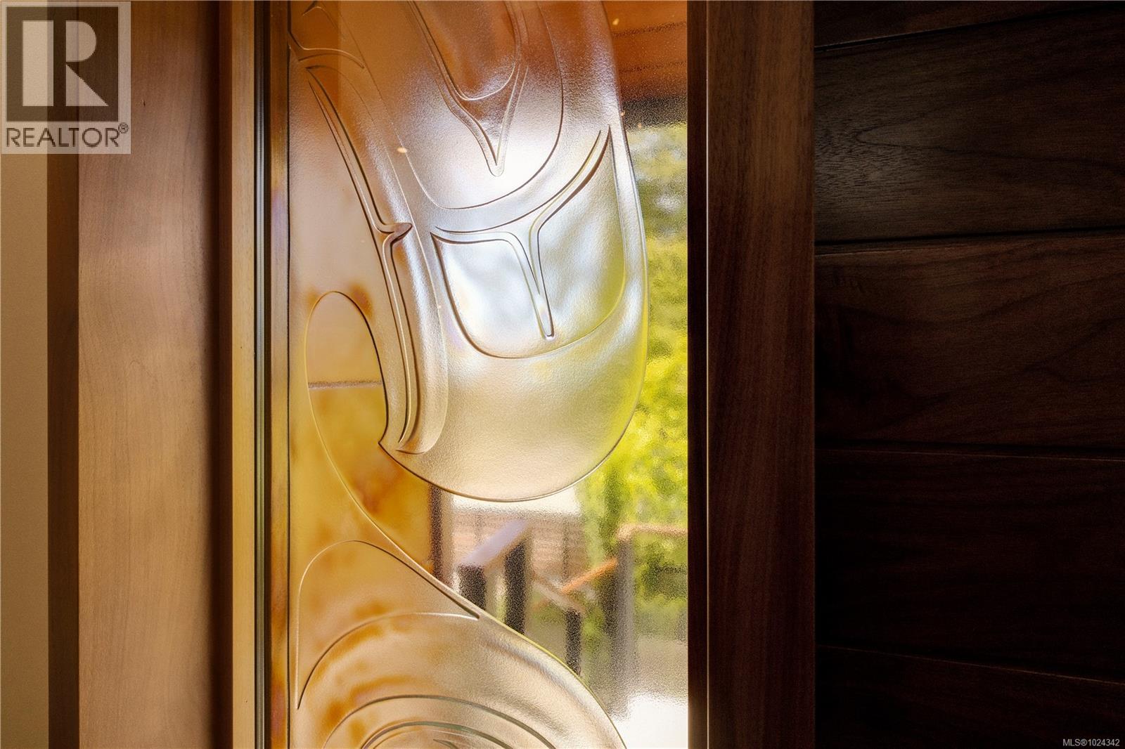 626 Monterey Ave, Oak Bay, British Columbia  V8S 4T9 - Photo 10 - 1024342