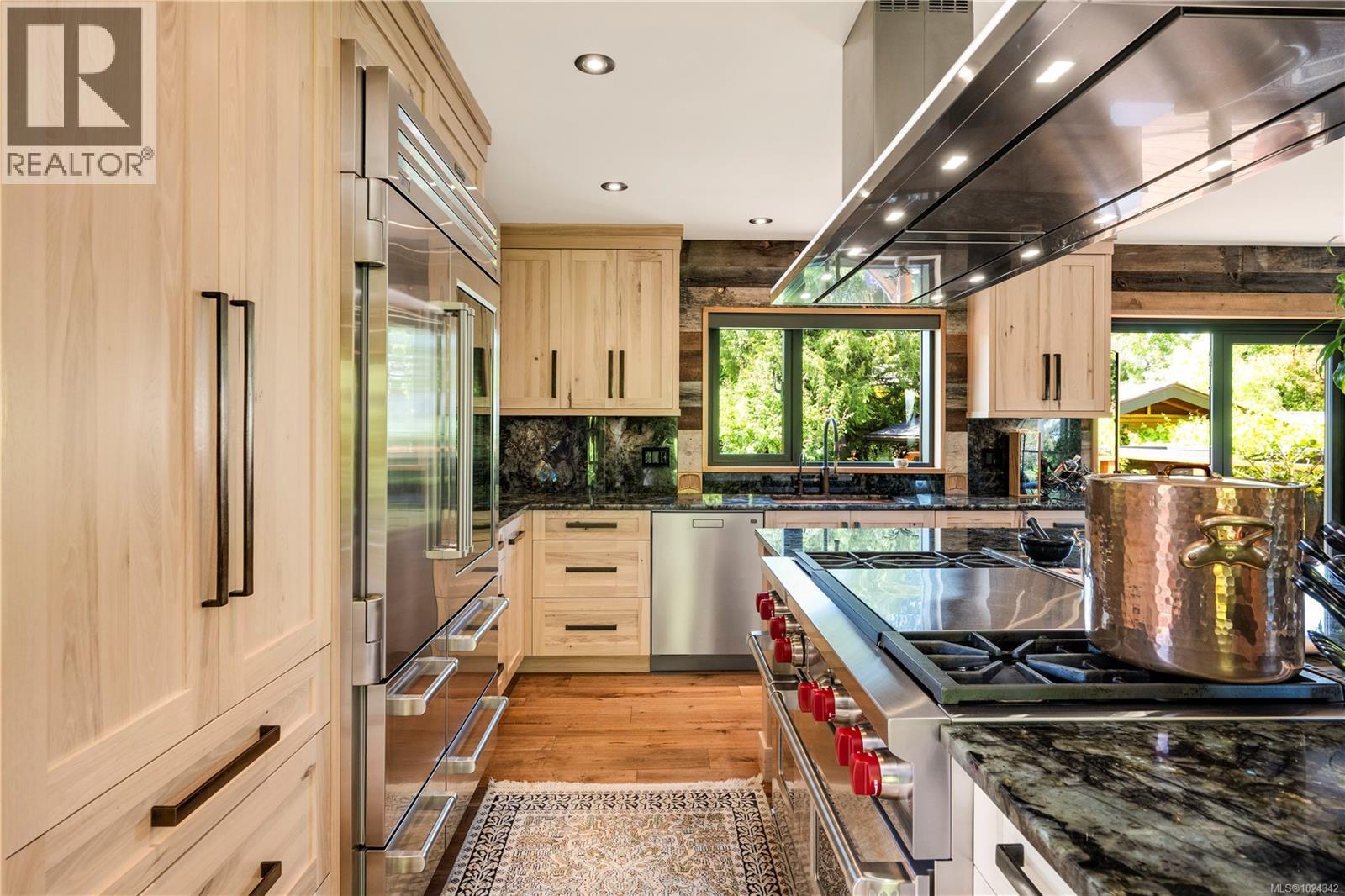 626 Monterey Ave, Oak Bay, British Columbia  V8S 4T9 - Photo 14 - 1024342