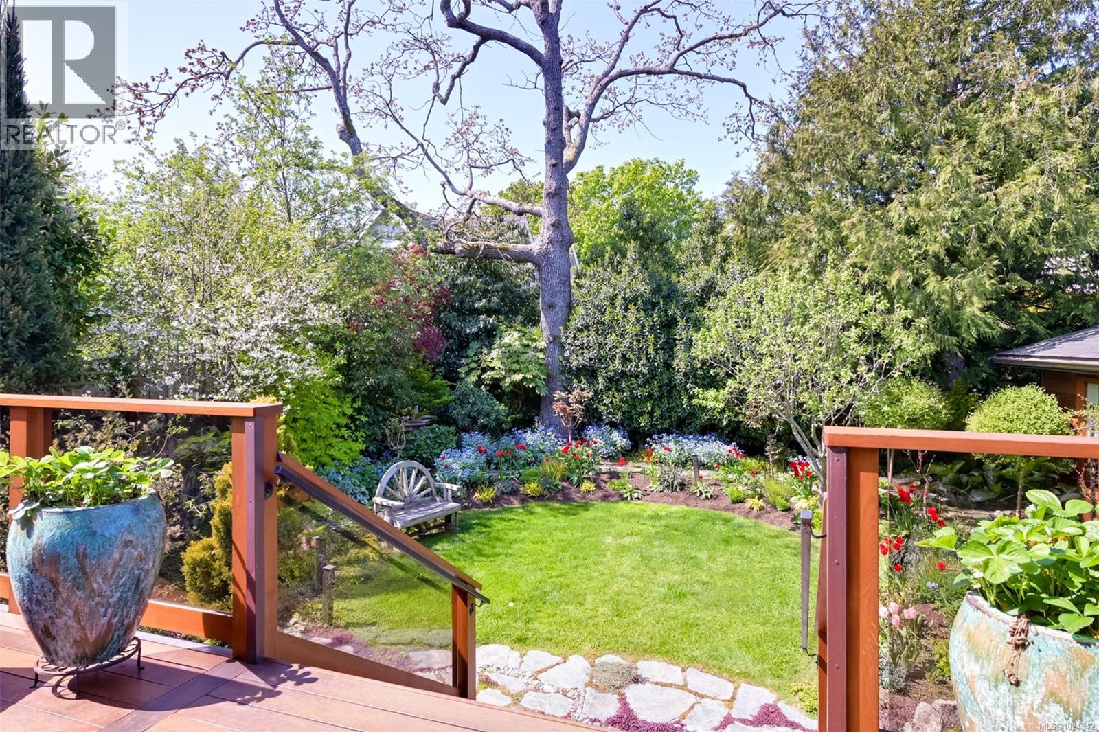 626 Monterey Ave, Oak Bay, British Columbia  V8S 4T9 - Photo 56 - 1024342