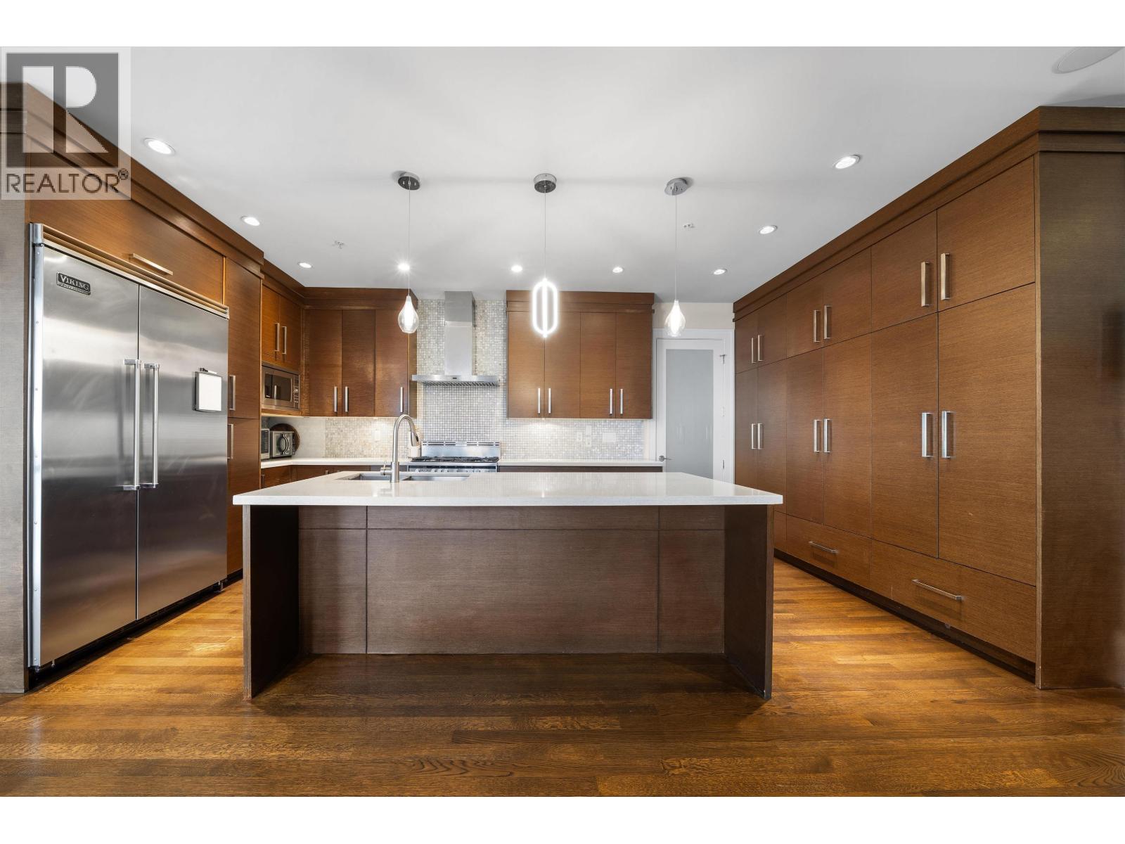 1162 MILLSTREAM ROAD, West Vancouver, British Columbia