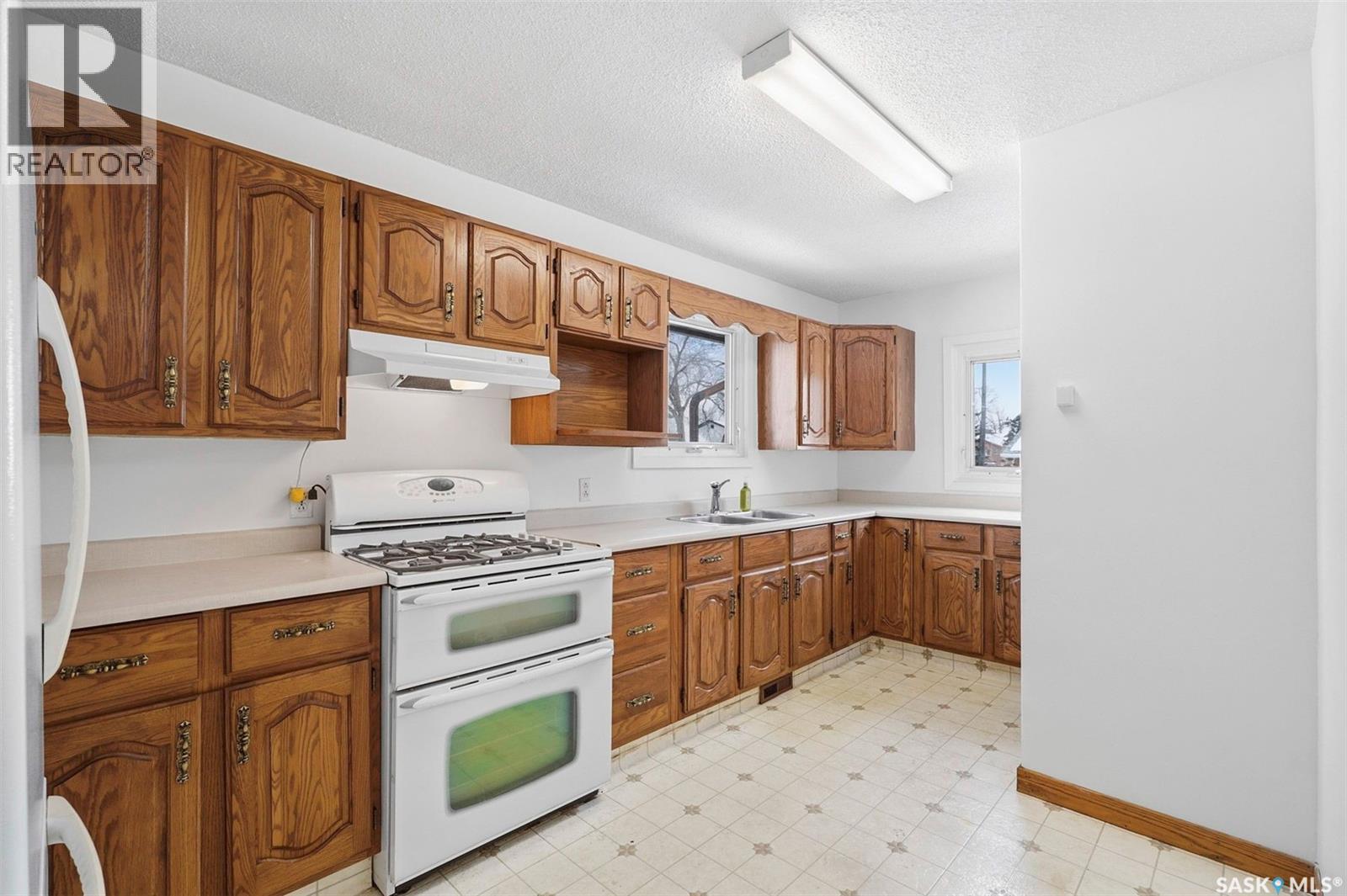 603 Egbert Avenue, Saskatoon, Saskatchewan  S7N 4L7 - Photo 5 - SK029615