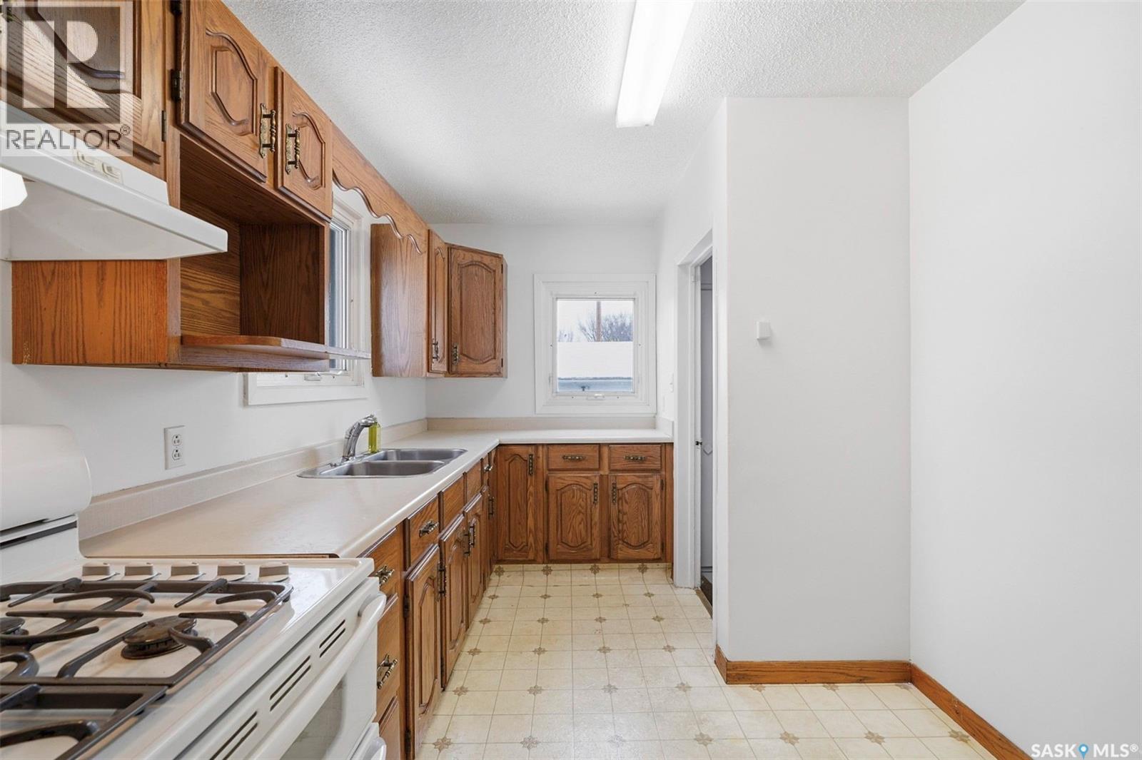 603 Egbert Avenue, Saskatoon, Saskatchewan  S7N 4L7 - Photo 6 - SK029615