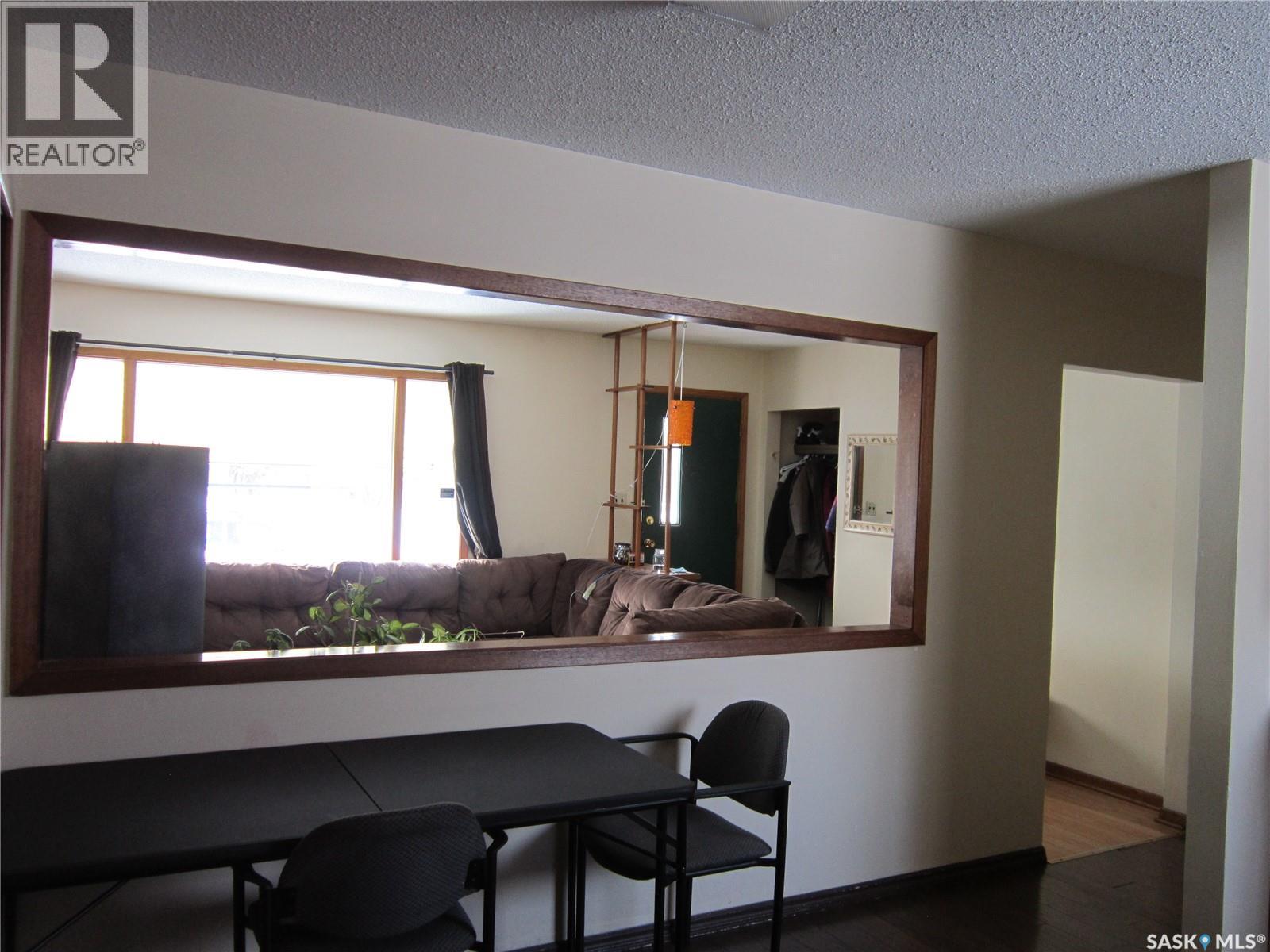 552 6th Street E, Prince Albert, Saskatchewan  S6V 0N4 - Photo 9 - SK029534