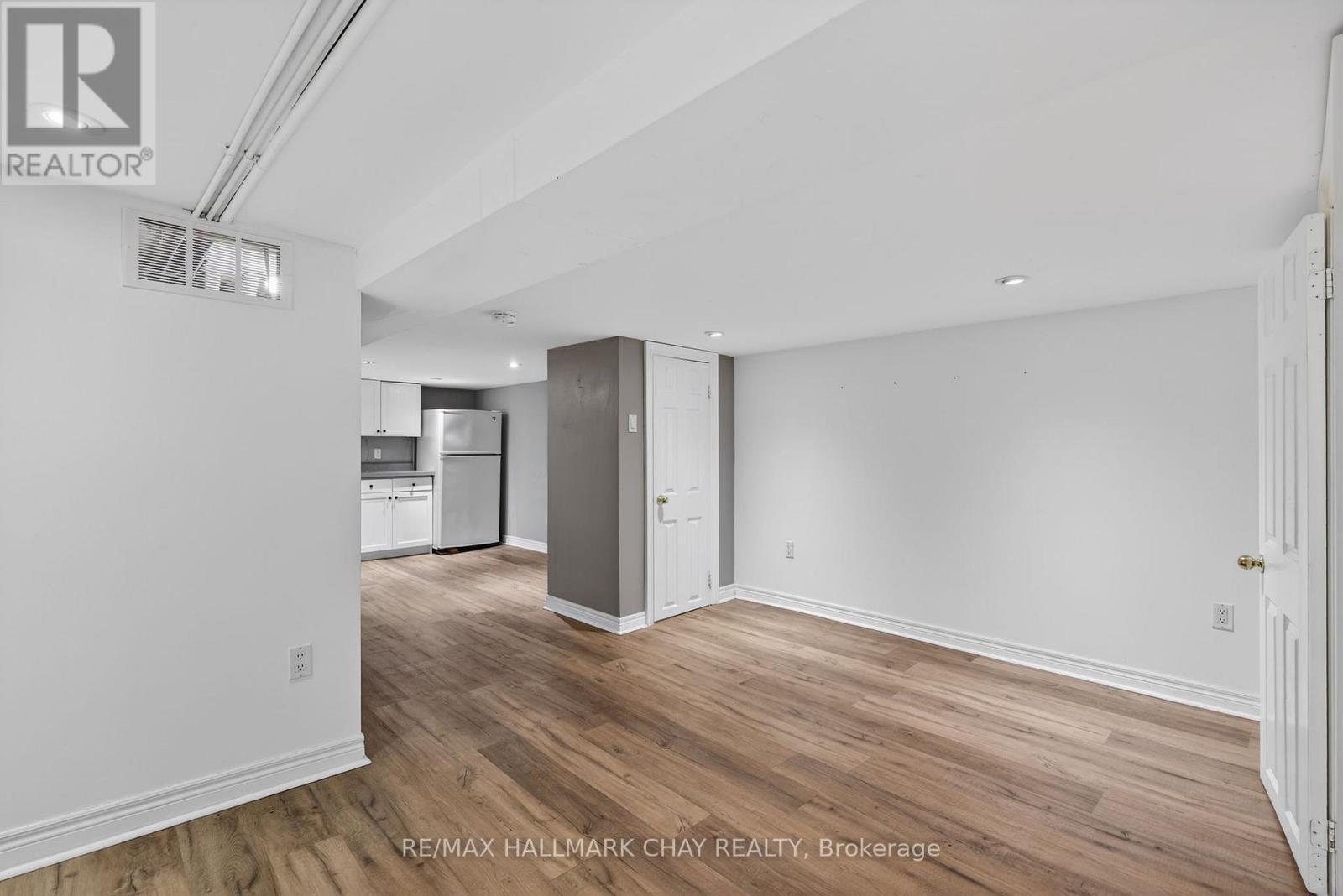 Lower - 45 Caledonia Road, Toronto, Ontario  M6E 4S3 - Photo 13 - W12840466