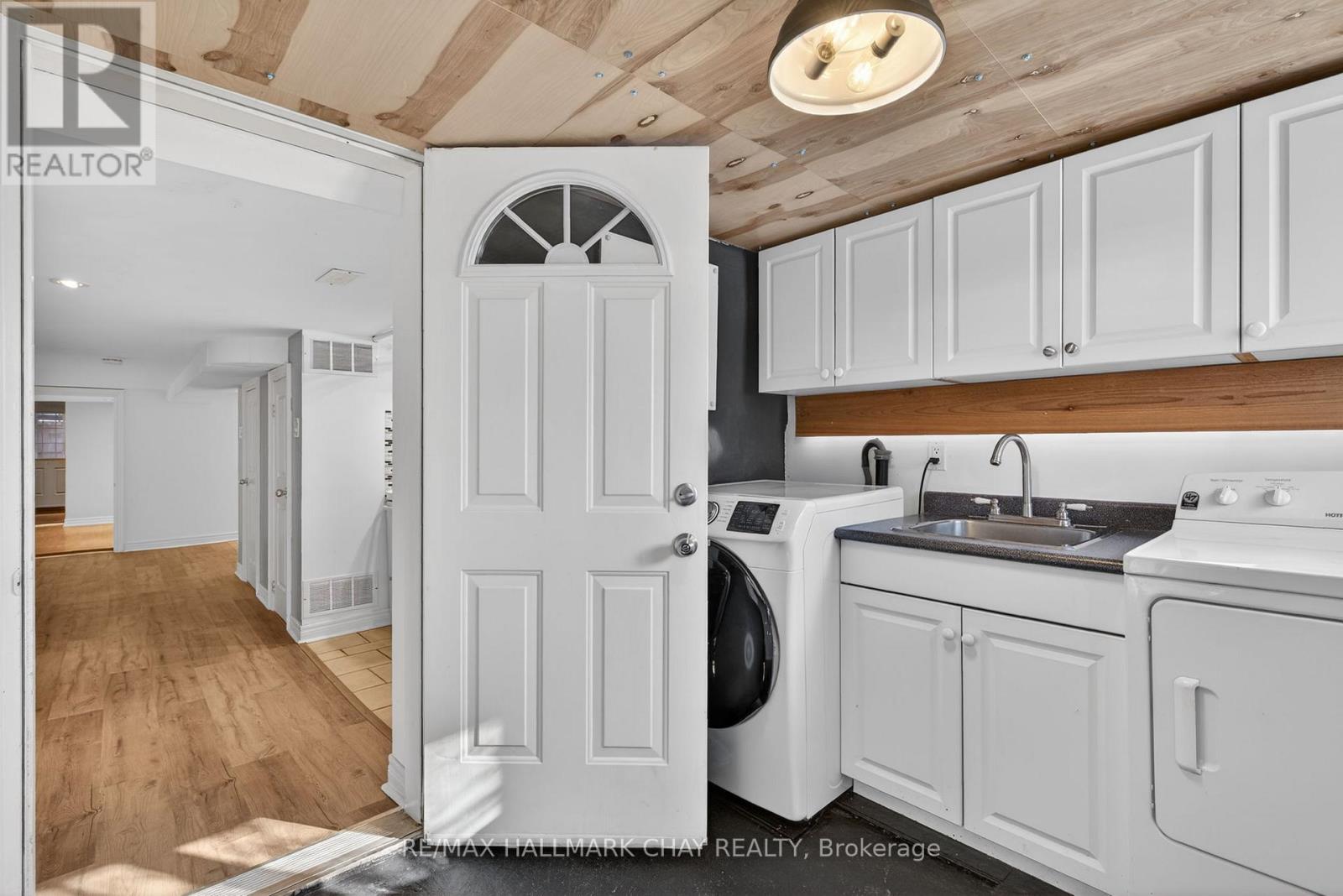 Lower - 45 Caledonia Road, Toronto, Ontario  M6E 4S3 - Photo 5 - W12840466