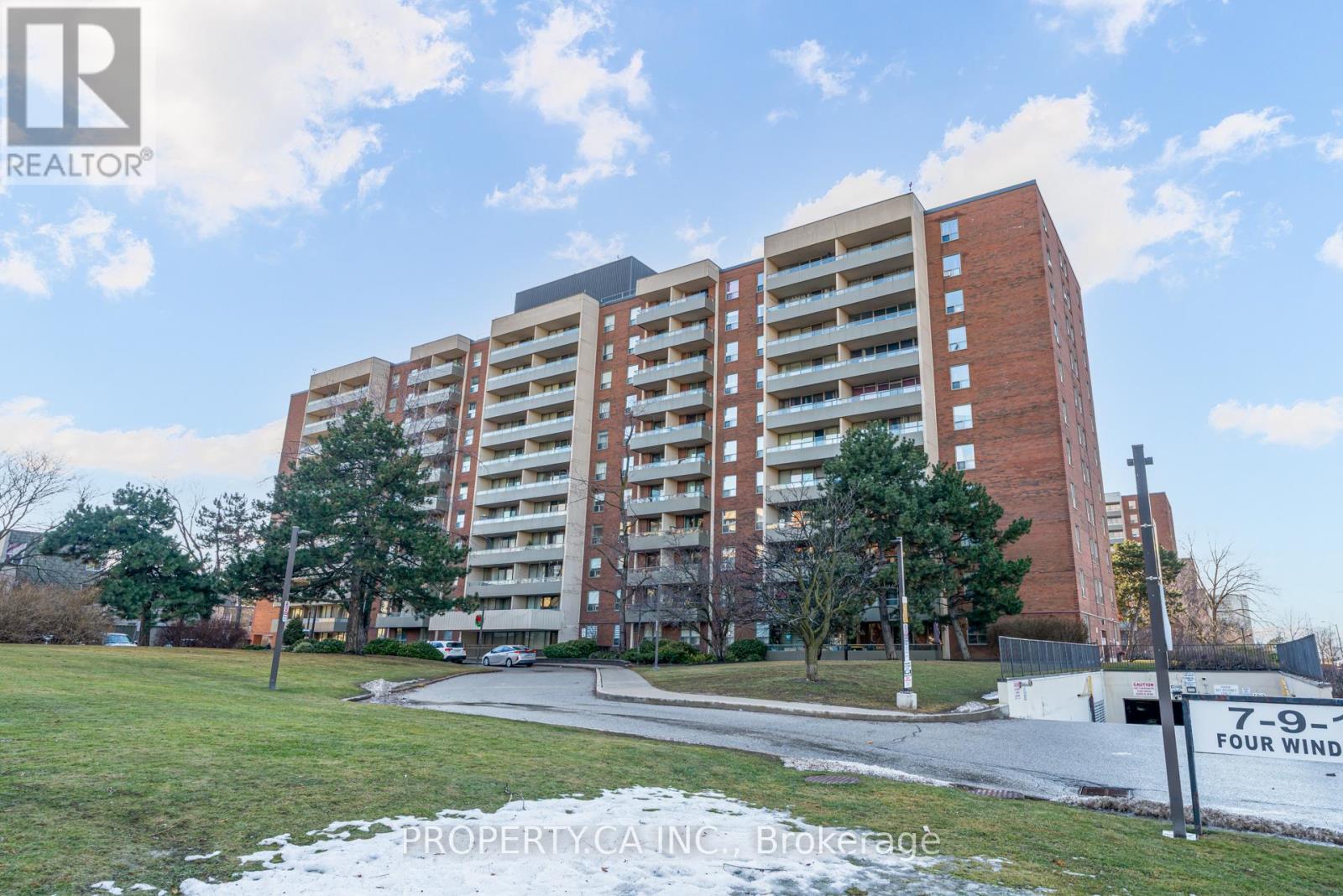 1113 - 9 FOUR WINDS DRIVE, Toronto, Ontario