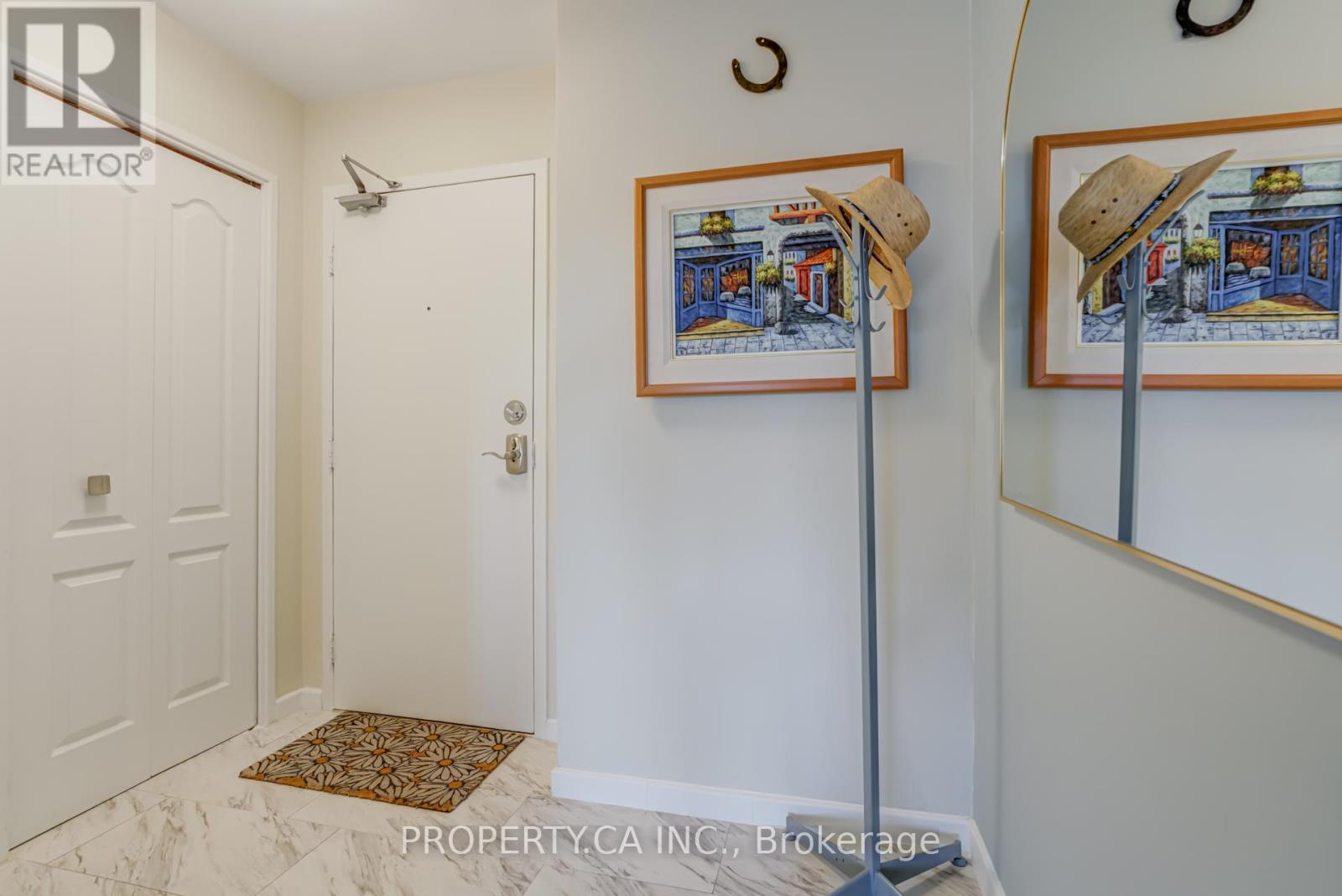 1113 - 9 Four Winds Drive, Toronto, Ontario  M3J 2S8 - Photo 2 - W12840486