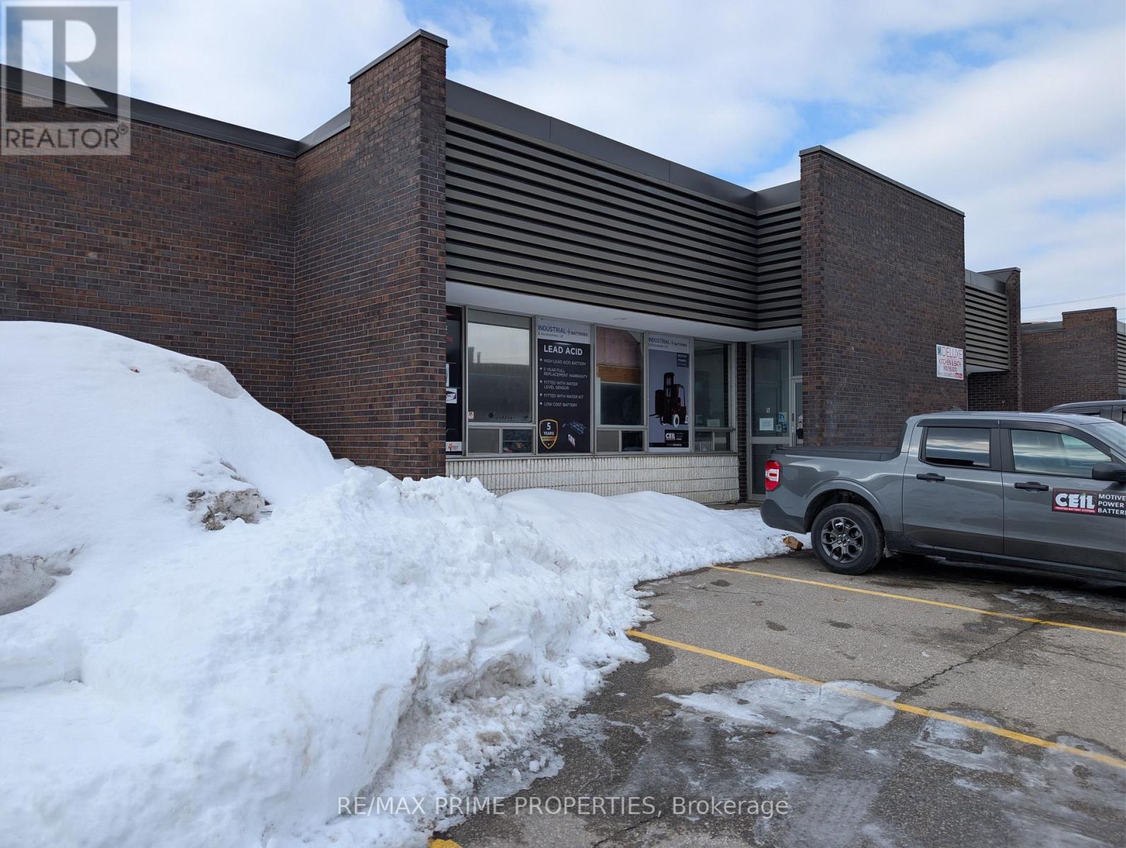 5 - 2244 DREW ROAD, Mississauga, Ontario