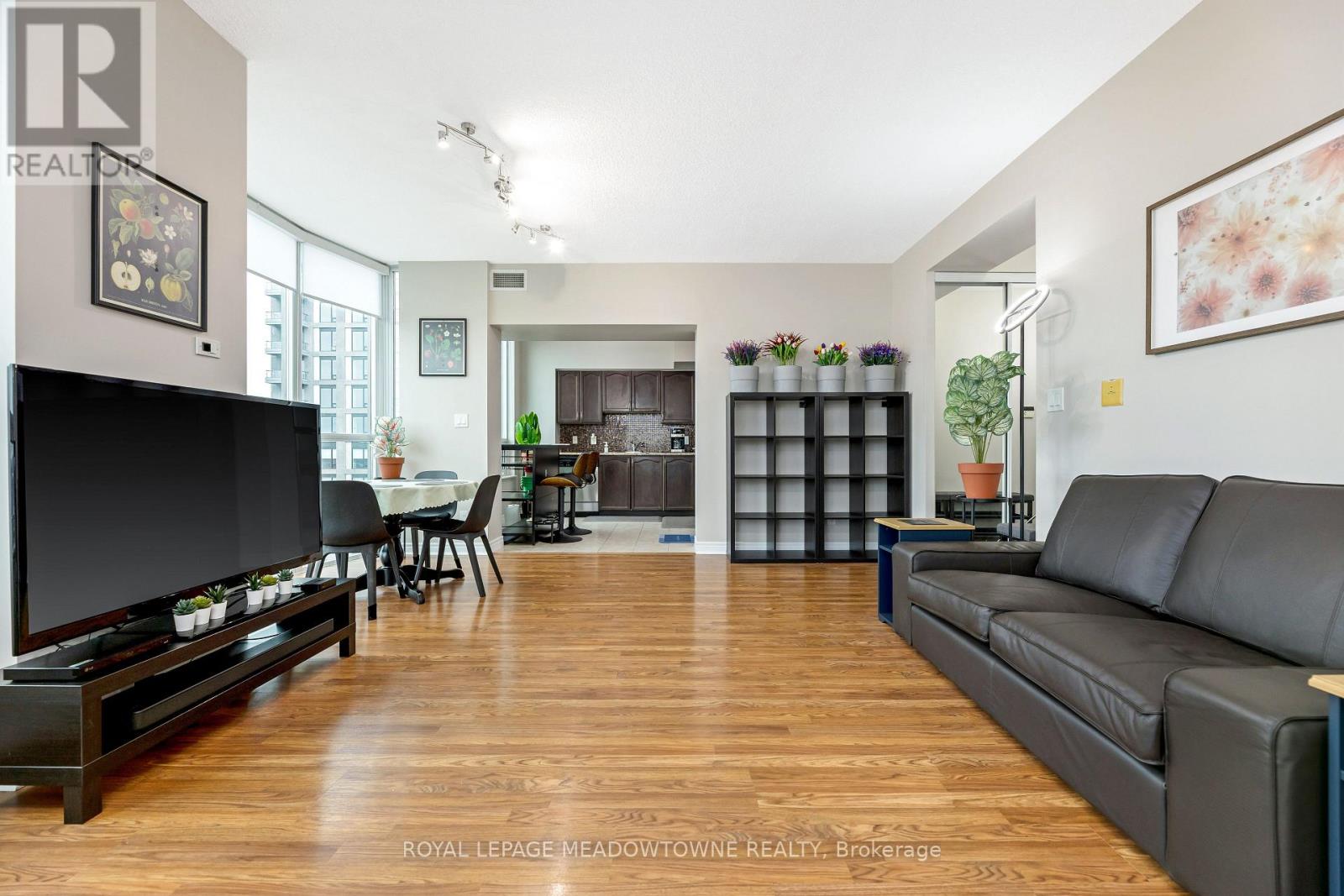 3303 - 208 Enfield Place, Mississauga, Ontario  L5B 0G8 - Photo 13 - W12840574