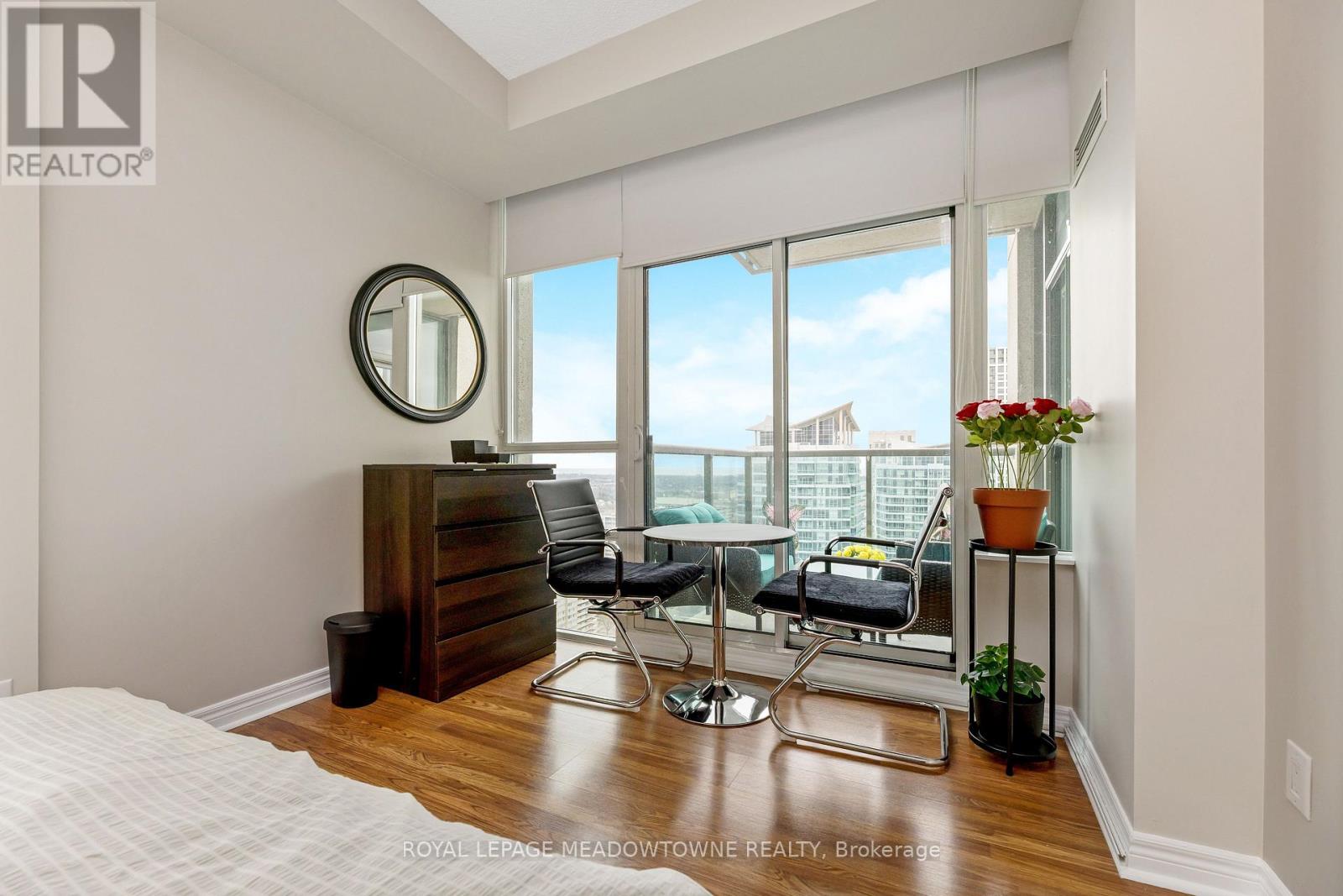 3303 - 208 Enfield Place, Mississauga, Ontario  L5B 0G8 - Photo 19 - W12840574