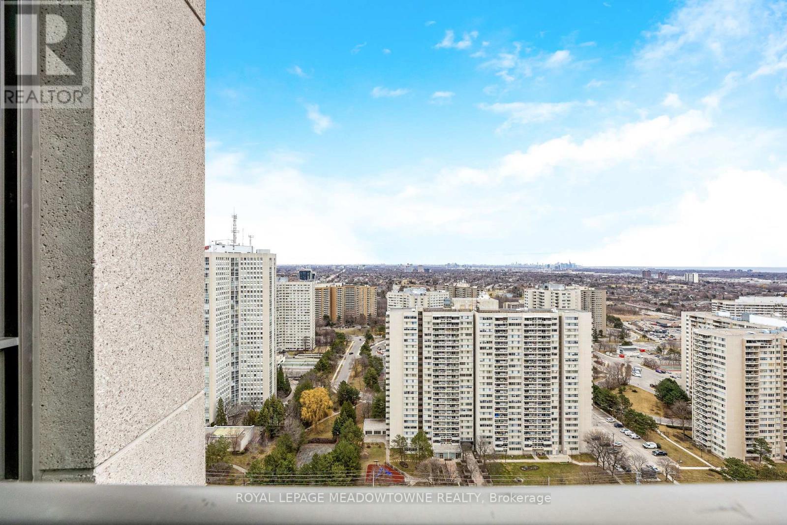 3303 - 208 Enfield Place, Mississauga, Ontario  L5B 0G8 - Photo 22 - W12840574