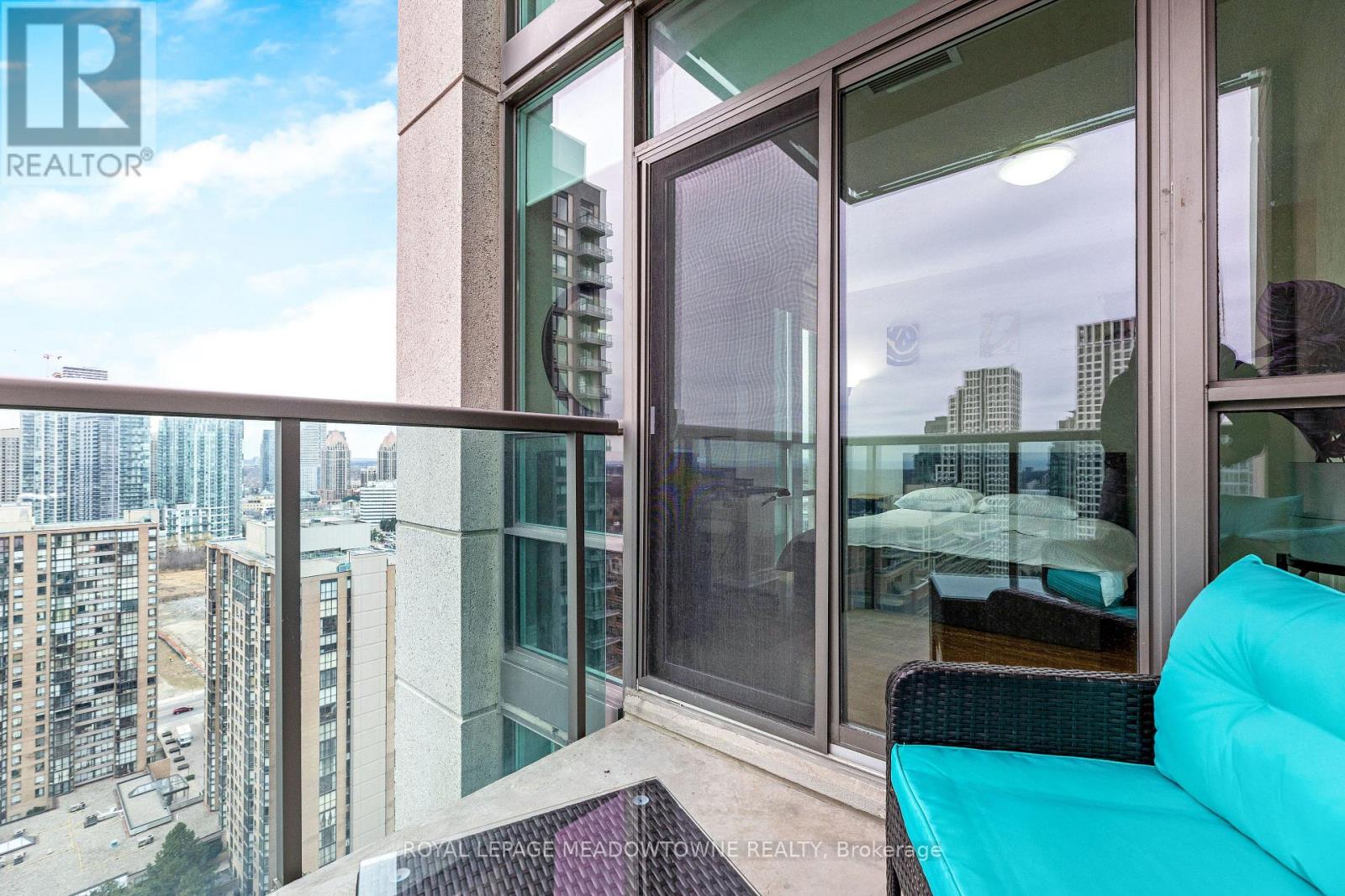 3303 - 208 Enfield Place, Mississauga, Ontario  L5B 0G8 - Photo 31 - W12840574