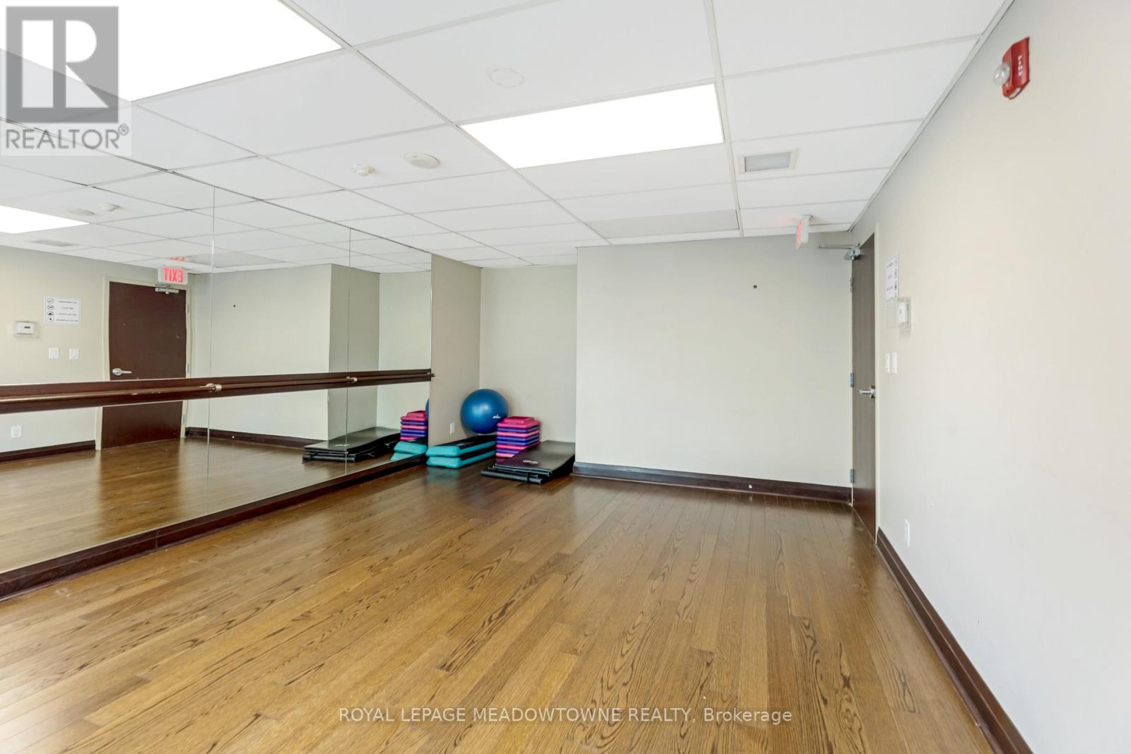 3303 - 208 Enfield Place, Mississauga, Ontario  L5B 0G8 - Photo 35 - W12840574