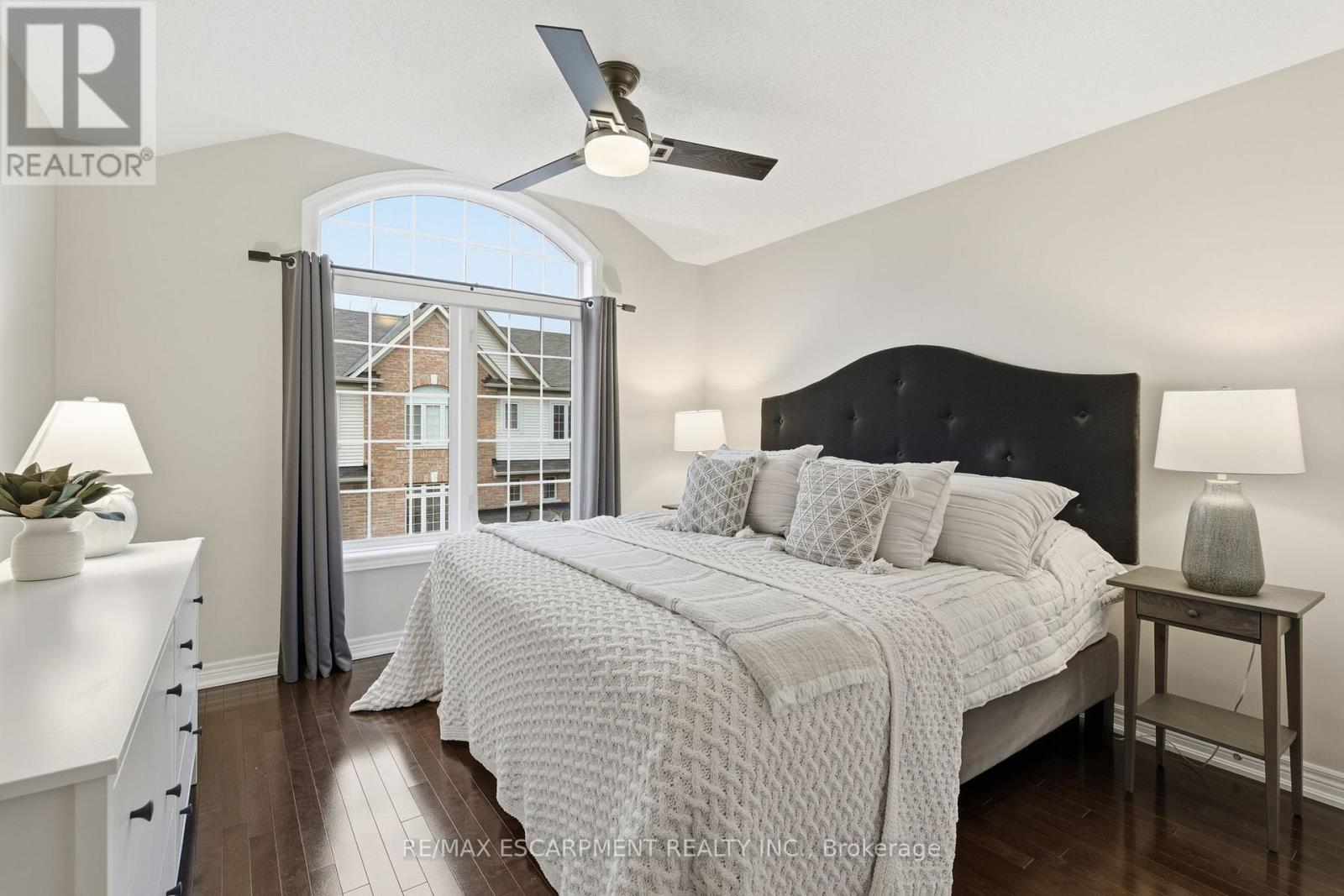 80 - 1401 Plains Road E, Burlington, Ontario  L7R 0C2 - Photo 11 - W12840576