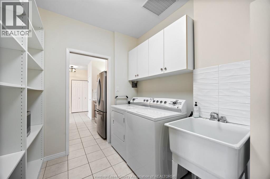 1885 Westview Unit# 211, Lasalle, Ontario N9H 2R8 - Photo 19 - 26004383