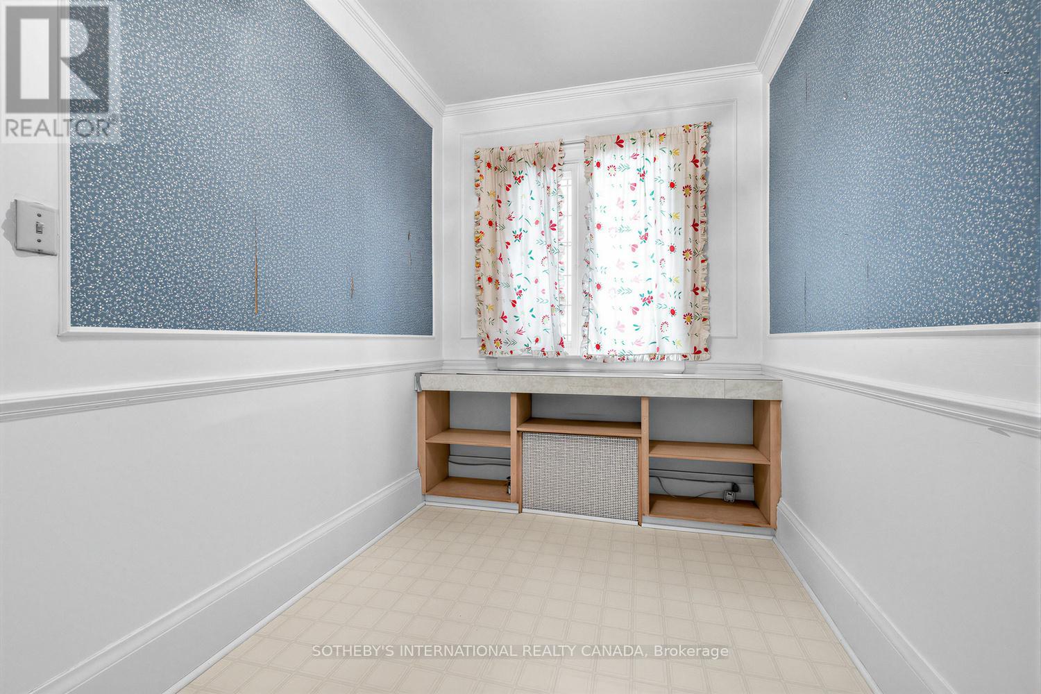 10 Gardiner Road, Toronto, Ontario  M5P 3B3 - Photo 14 - C12827556