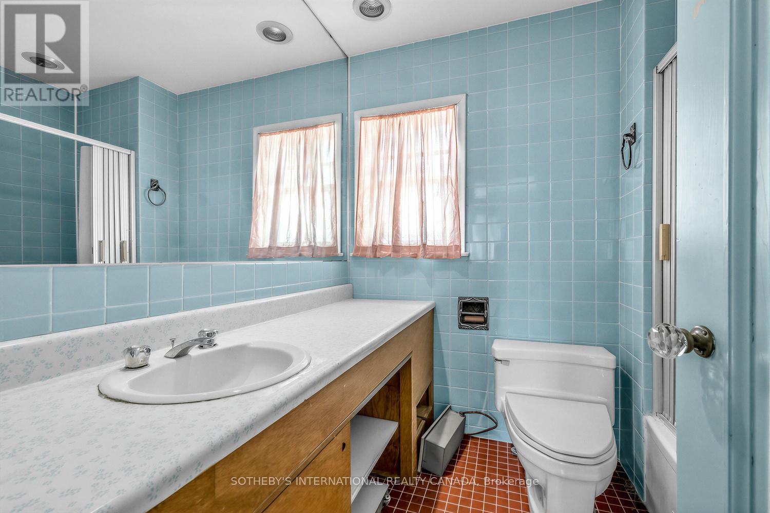 10 Gardiner Road, Toronto, Ontario  M5P 3B3 - Photo 23 - C12827556