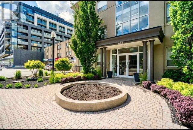 307 - 4198 Dundas Street W, Toronto, Ontario  M8X 1Y6 - Photo 2 - W12839430