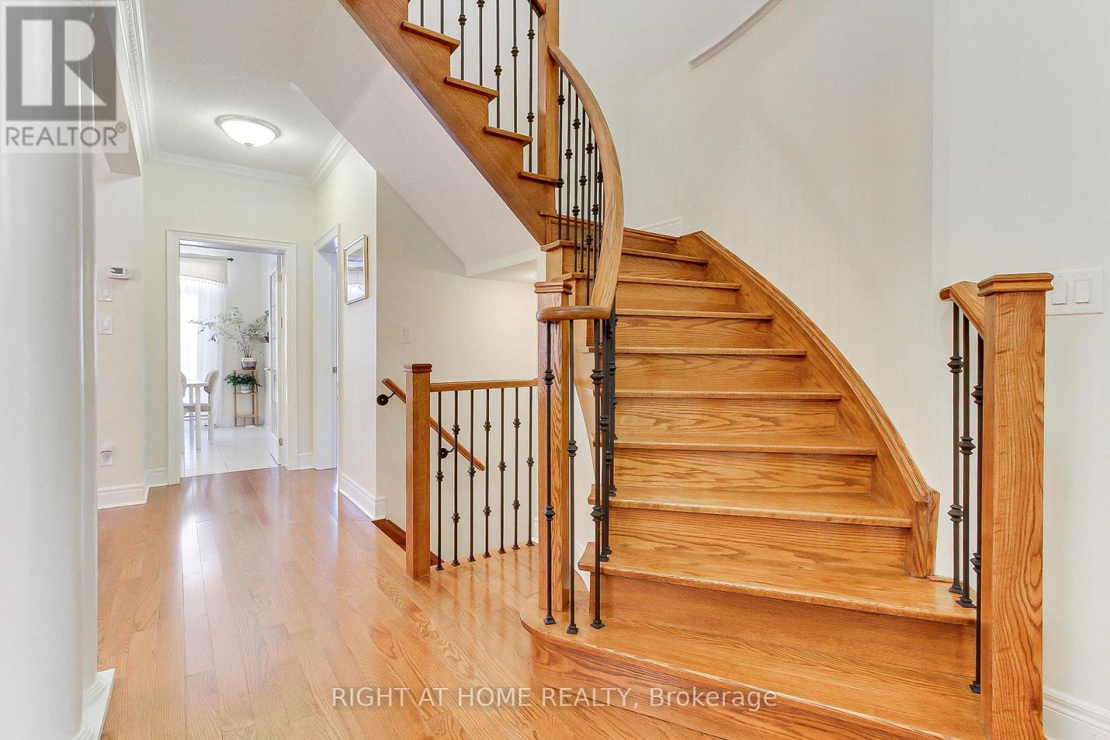 8 Sweet Anna Court, Vaughan, Ontario L6A 4E3 - Photo 8 - N12839966