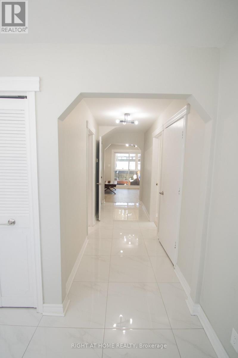 6807 Corwin Crescent, Niagara Falls, Ontario  L2G 2M8 - Photo 19 - X12840354