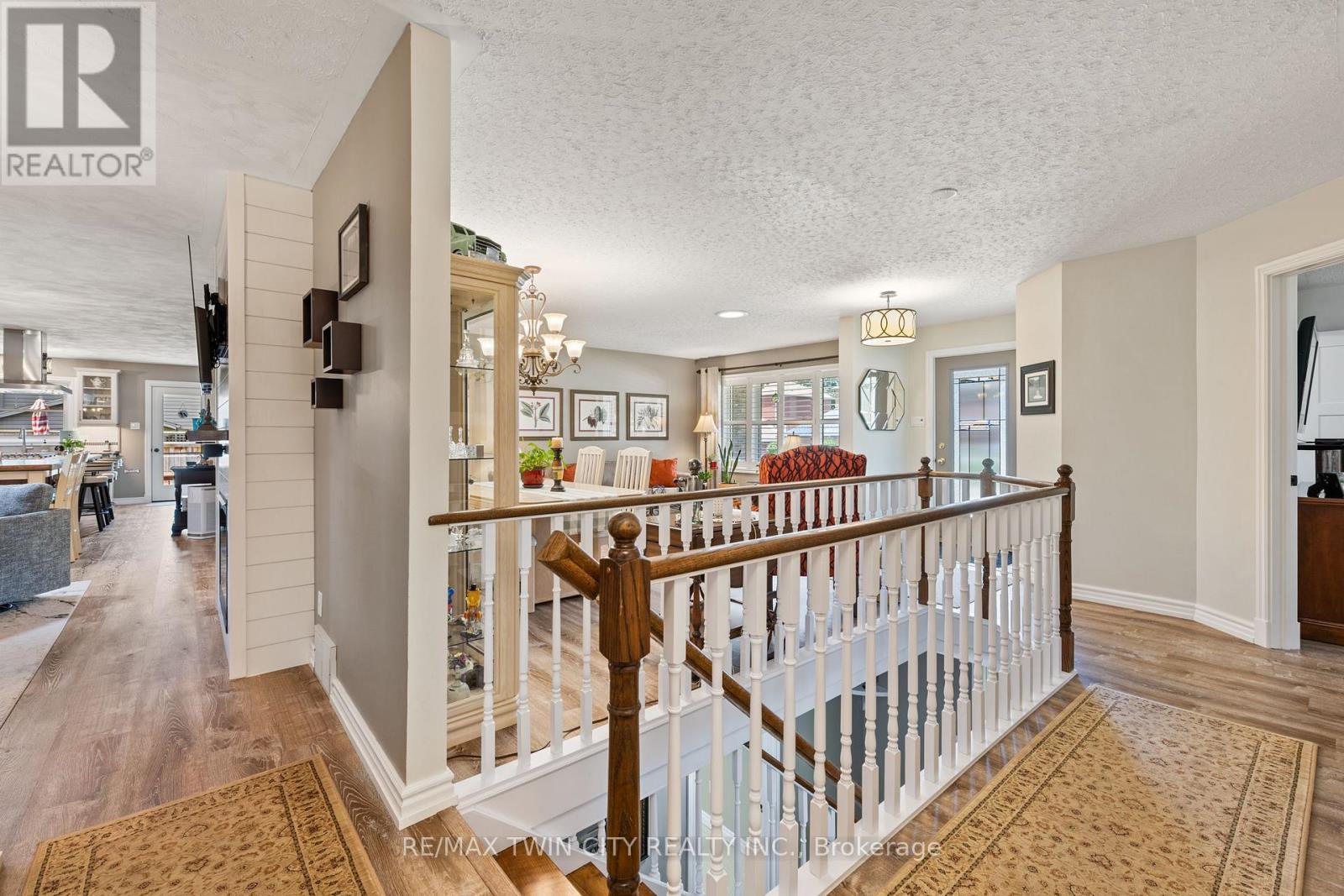 71 Santa Maria Drive, Cambridge, Ontario  N1R 8A2 - Photo 10 - X12840578