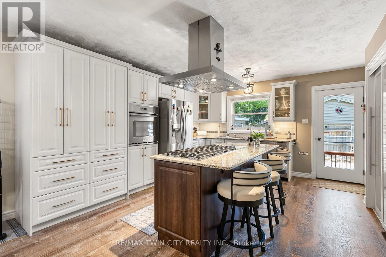 71 Santa Maria Drive, Cambridge, Ontario  N1R 8A2 - Photo 15 - X12840578