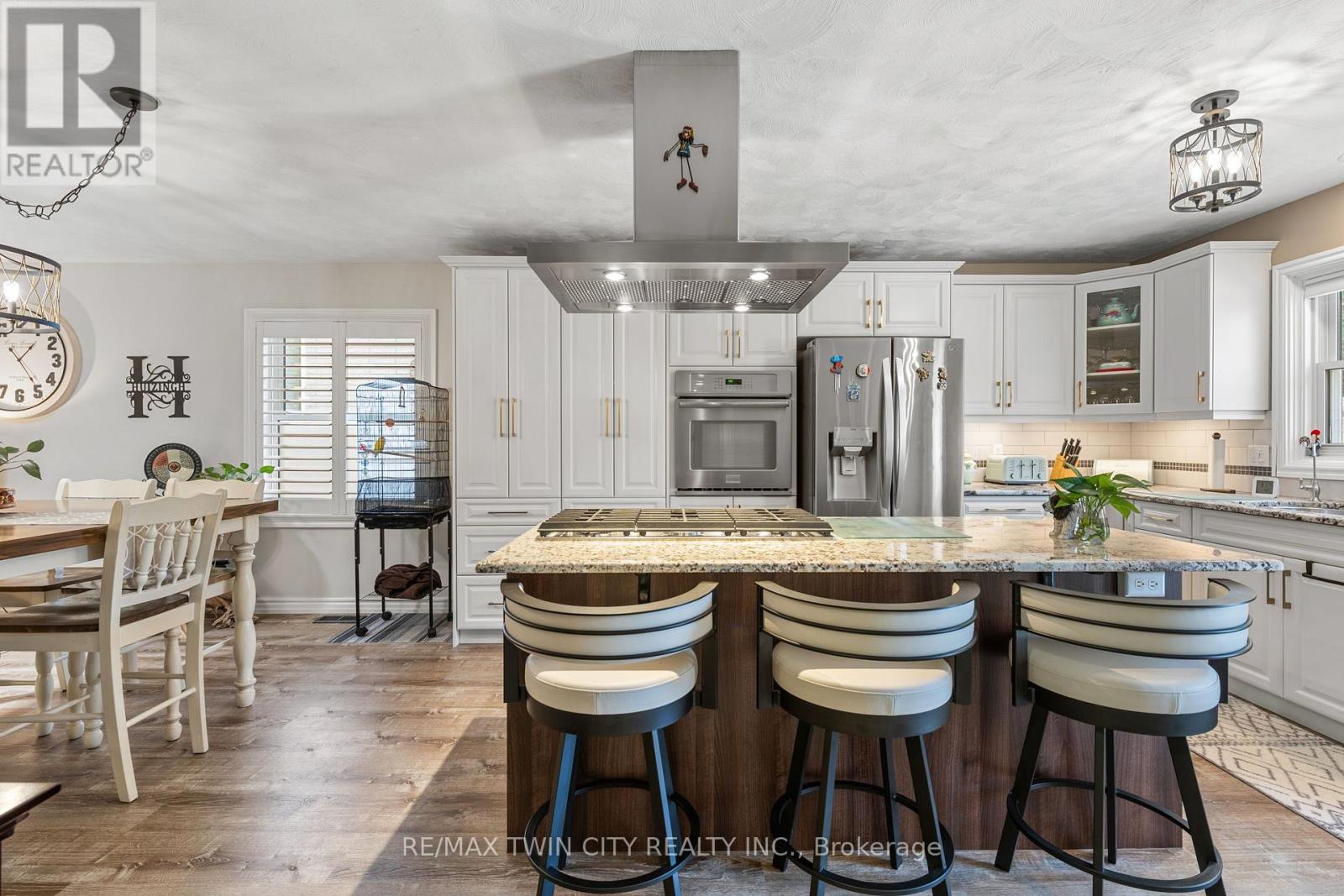 71 Santa Maria Drive, Cambridge, Ontario  N1R 8A2 - Photo 16 - X12840578