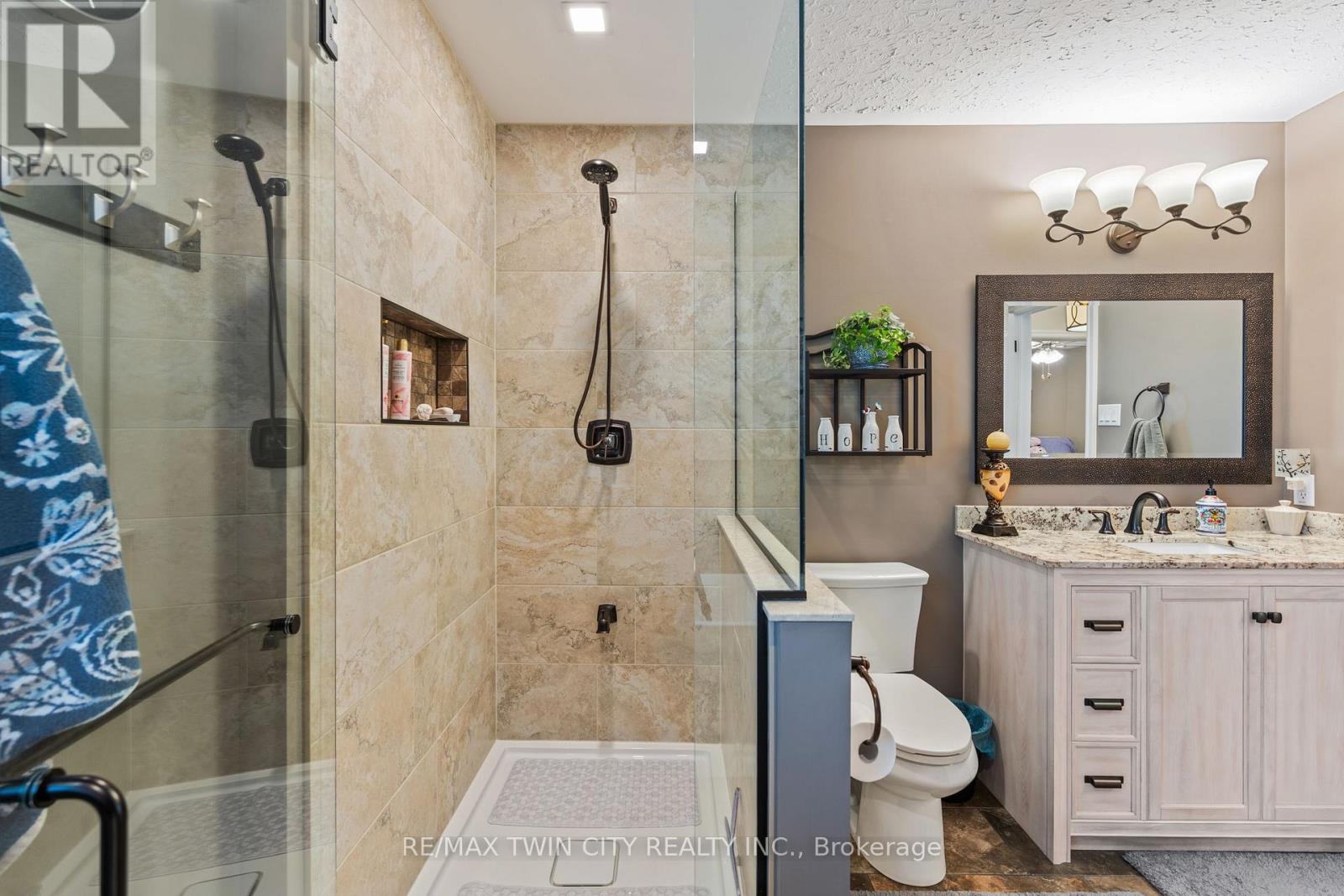 71 Santa Maria Drive, Cambridge, Ontario  N1R 8A2 - Photo 26 - X12840578