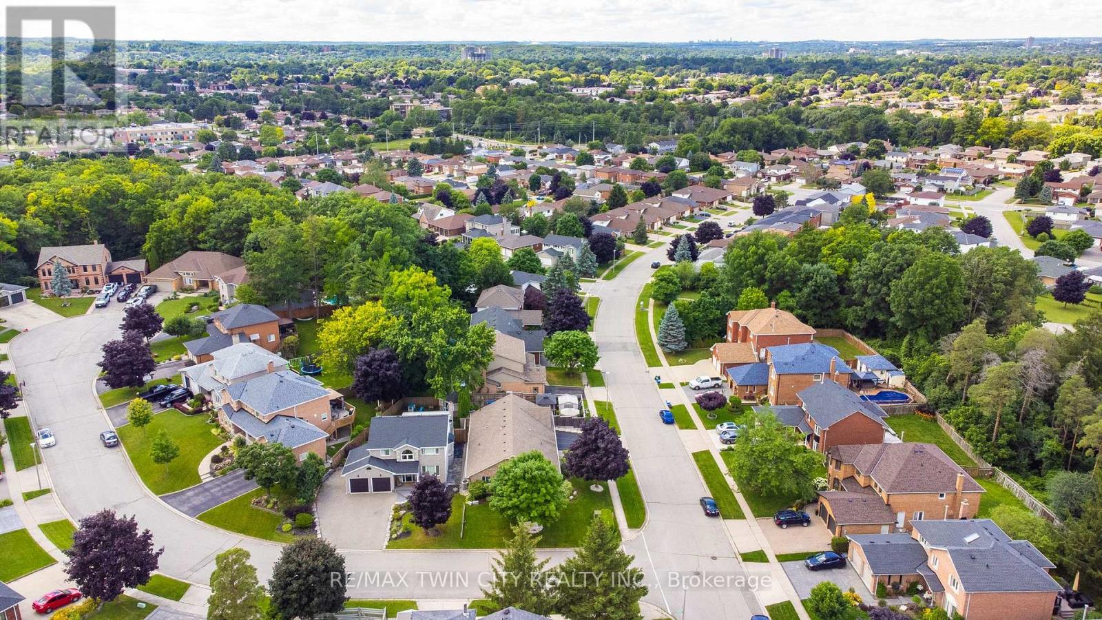 71 Santa Maria Drive, Cambridge, Ontario  N1R 8A2 - Photo 49 - X12840578