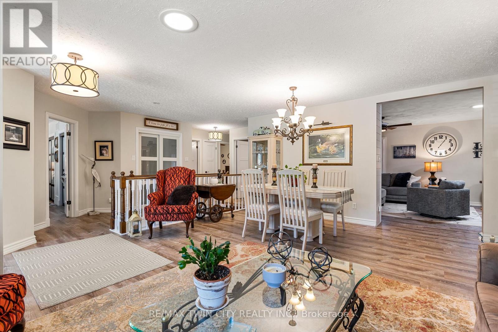 71 Santa Maria Drive, Cambridge, Ontario  N1R 8A2 - Photo 9 - X12840578