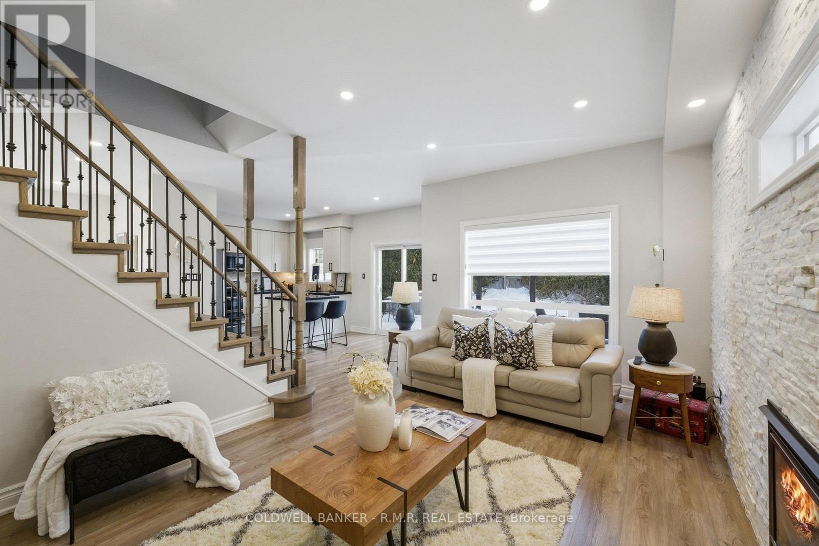 82 Vipond Road, Whitby, Ontario L1M 2P2 - Photo 14 - E12840806