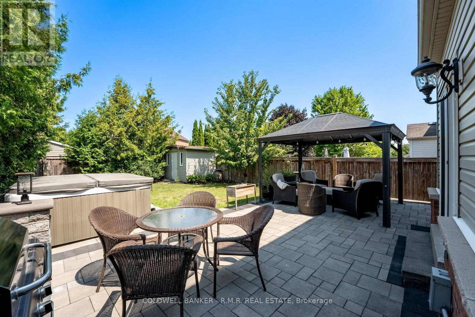 82 Vipond Road, Whitby, Ontario L1M 2P2 - Photo 33 - E12840806