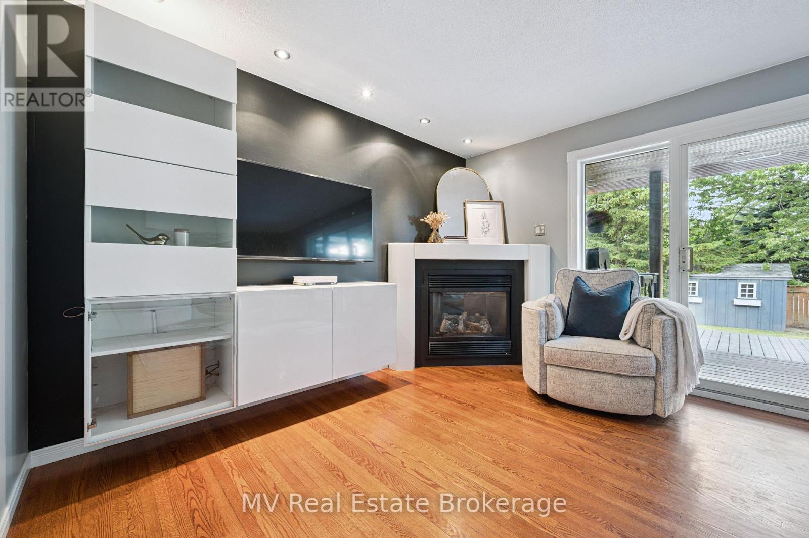 434b Dunvegan Drive, Waterloo, Ontario  N2K 2C7 - Photo 17 - X12840628