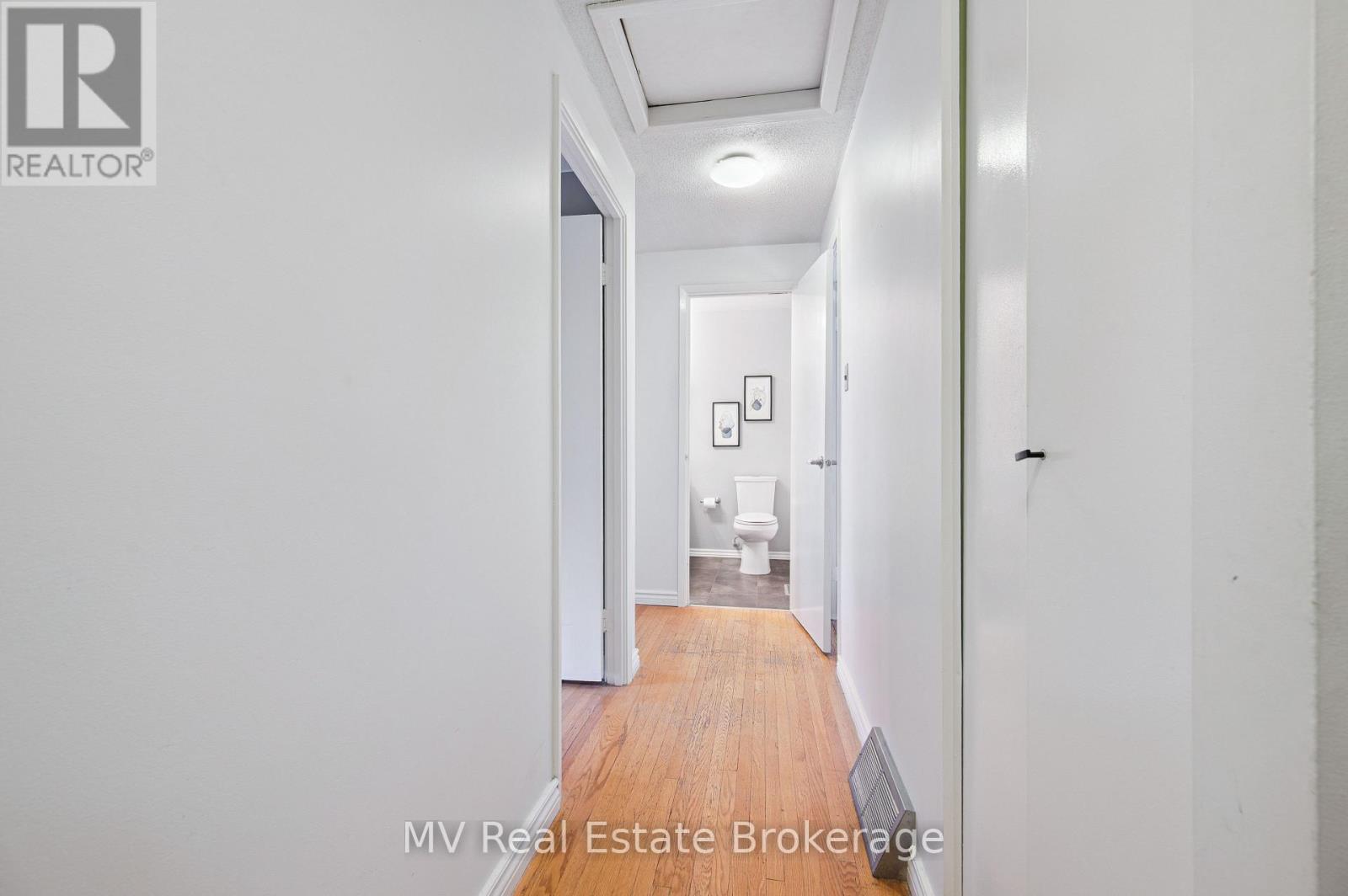 434b Dunvegan Drive, Waterloo, Ontario  N2K 2C7 - Photo 21 - X12840628