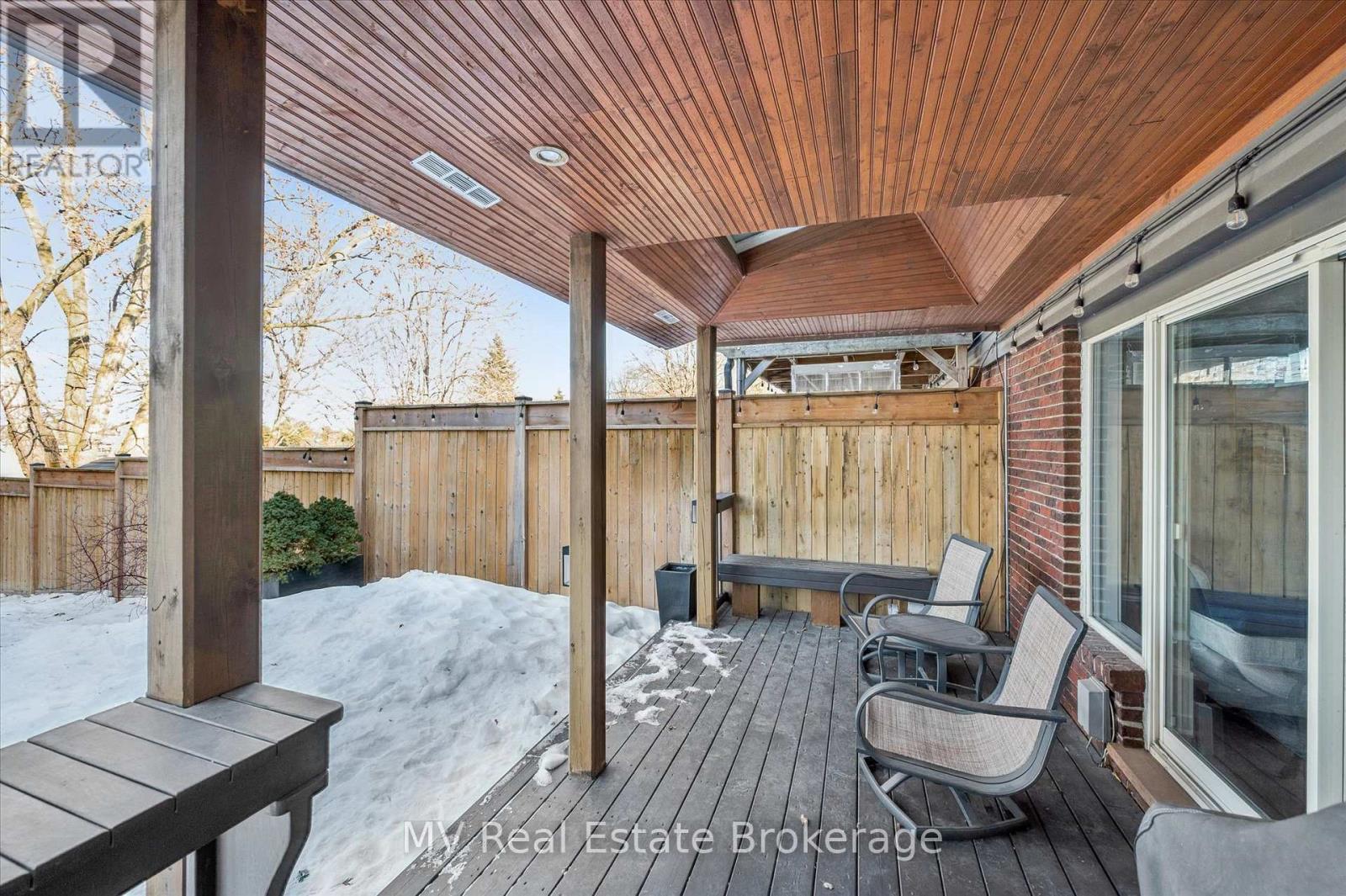 434b Dunvegan Drive, Waterloo, Ontario  N2K 2C7 - Photo 39 - X12840628