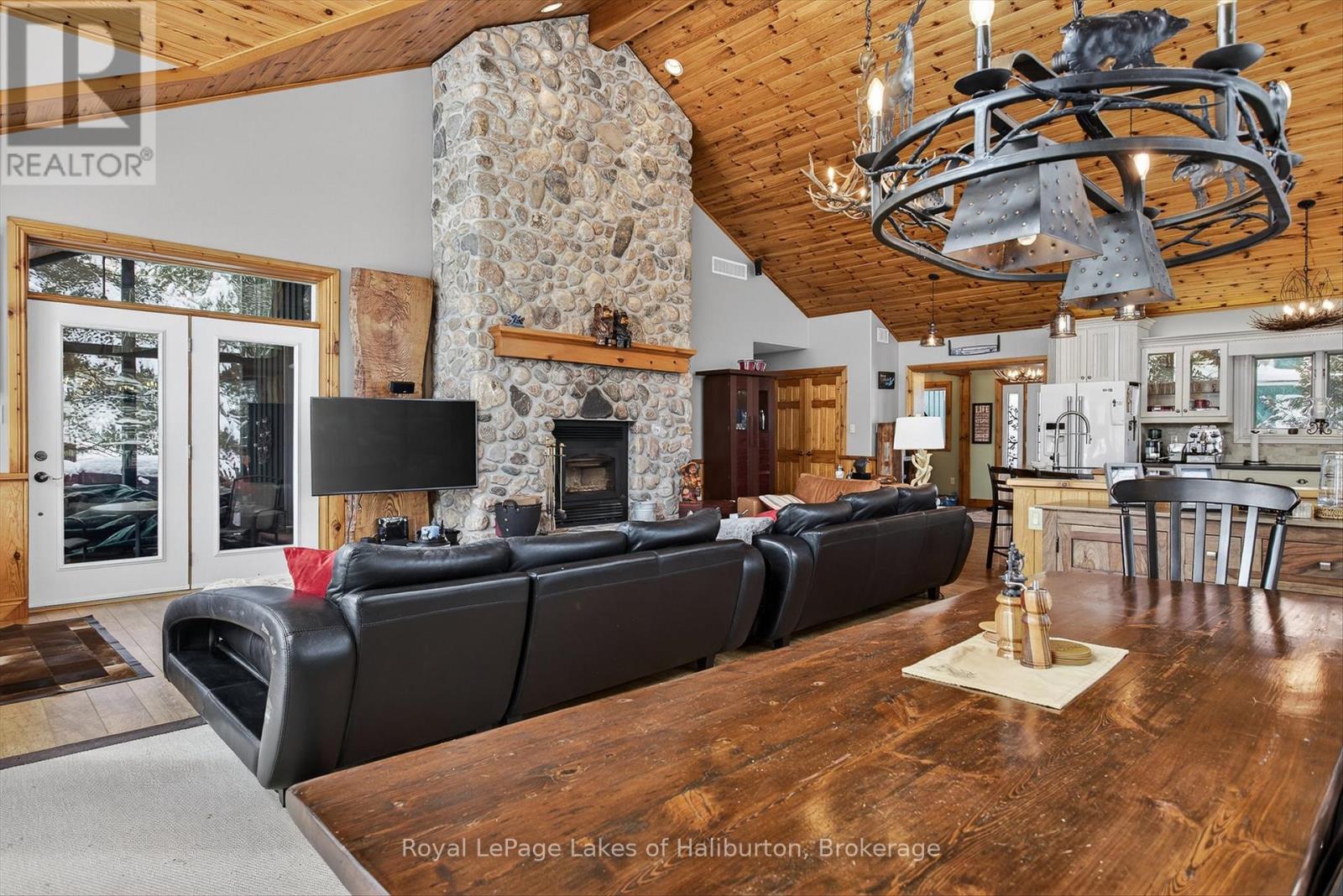 54 Clearview Drive, Trent Lakes, Ontario  K0M 2A0 - Photo 12 - X12840692