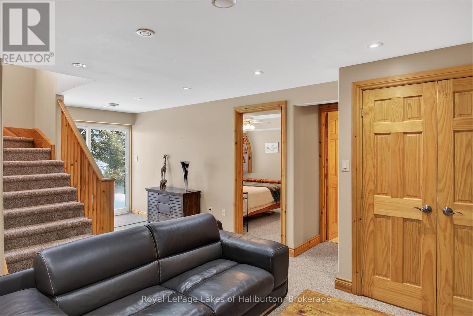 54 Clearview Drive, Trent Lakes, Ontario  K0M 2A0 - Photo 22 - X12840692