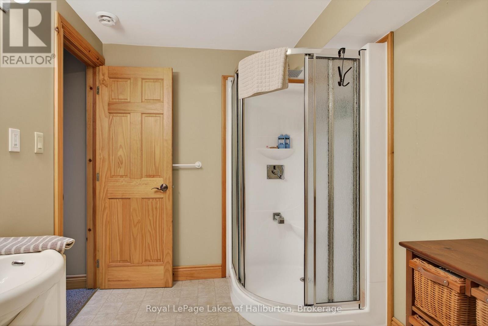 54 Clearview Drive, Trent Lakes, Ontario  K0M 2A0 - Photo 25 - X12840692