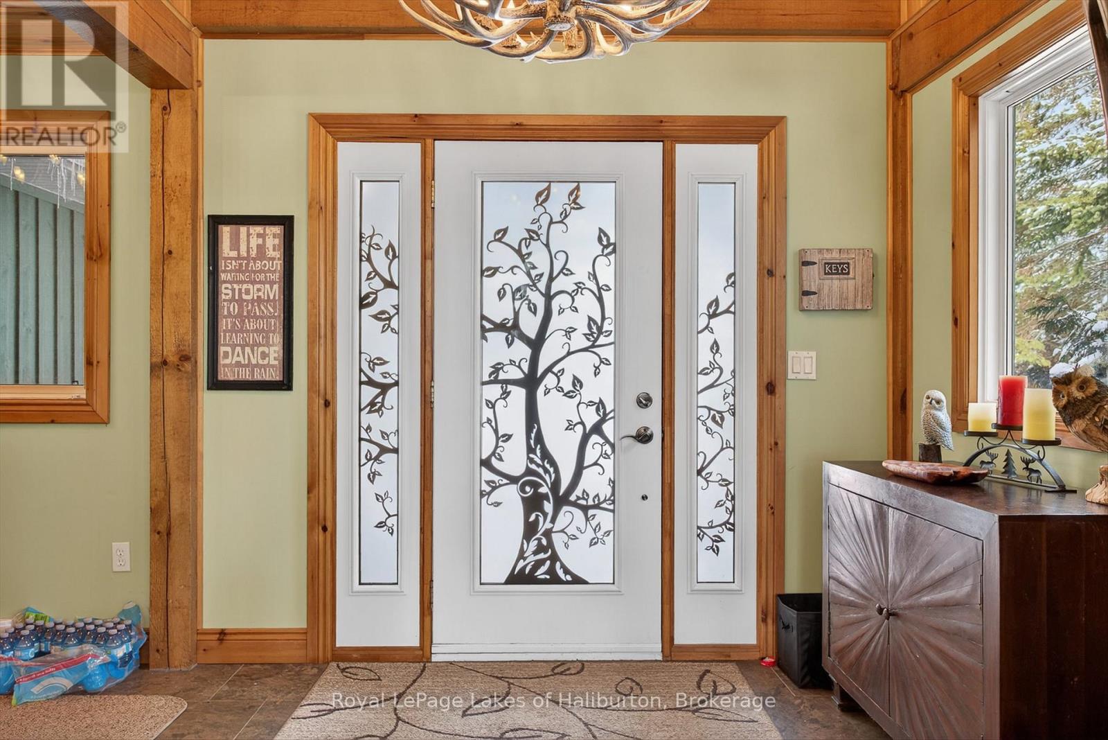 54 Clearview Drive, Trent Lakes, Ontario  K0M 2A0 - Photo 4 - X12840692