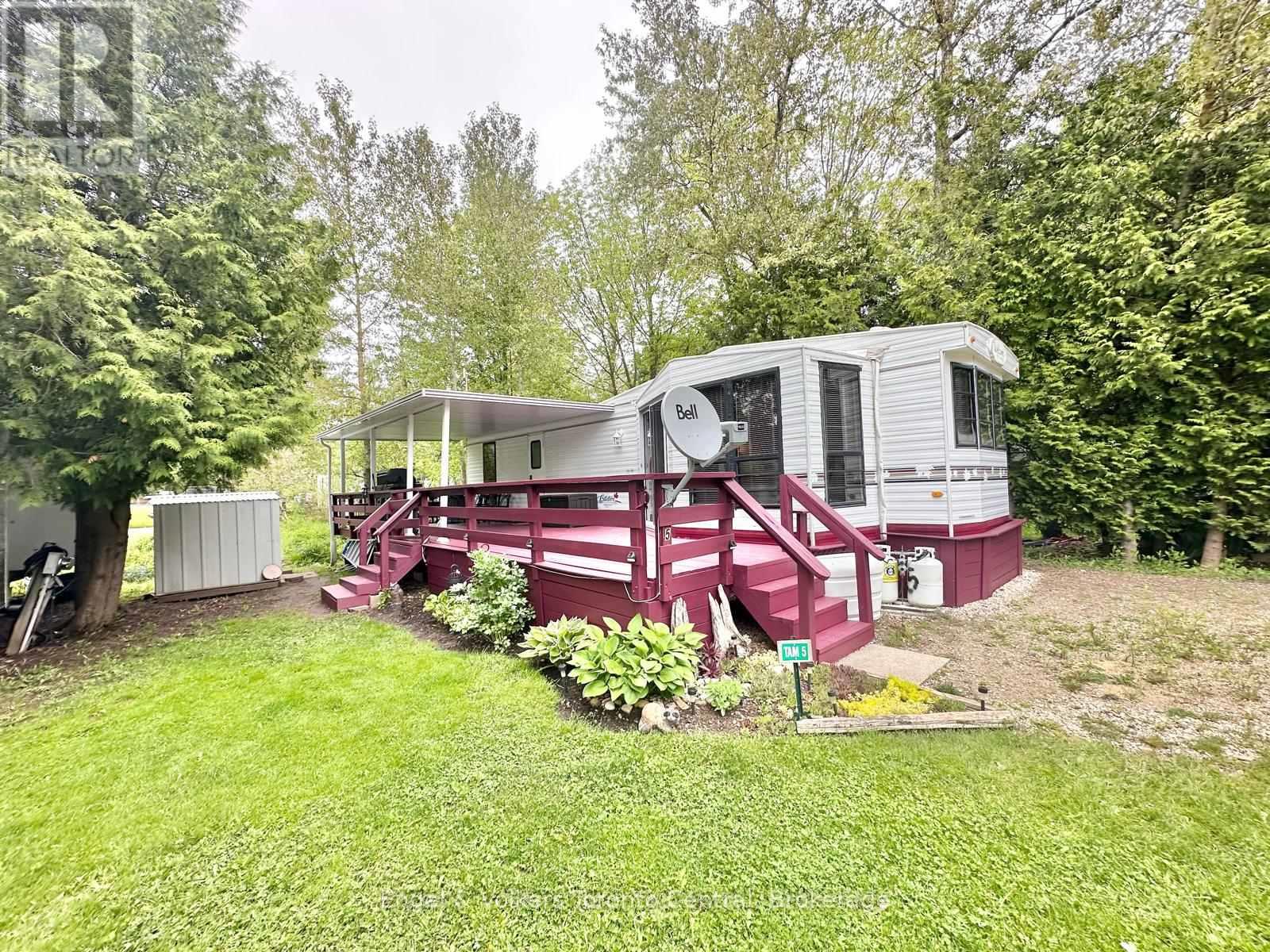 T 5 - 7489 Sideroad 5 E, Wellington North, Ontario  N0G 2L0 - Photo 2 - X12840698