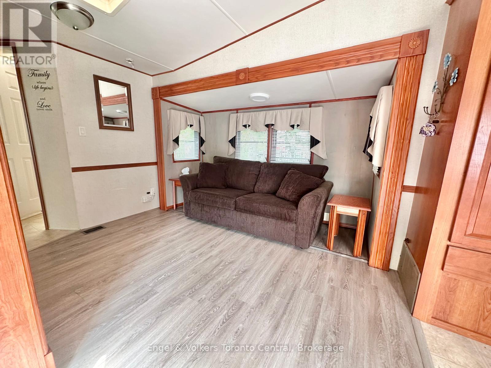 T 5 - 7489 Sideroad 5 E, Wellington North, Ontario  N0G 2L0 - Photo 23 - X12840698