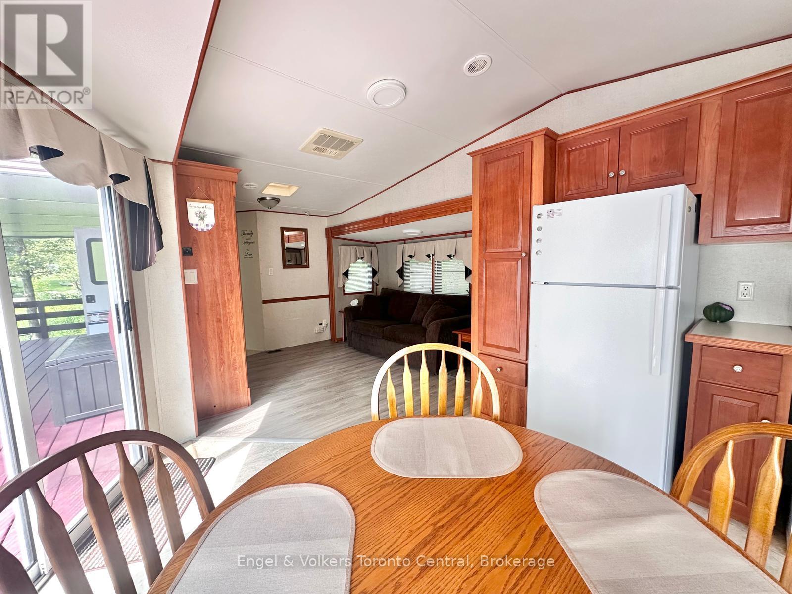 T 5 - 7489 Sideroad 5 E, Wellington North, Ontario  N0G 2L0 - Photo 24 - X12840698