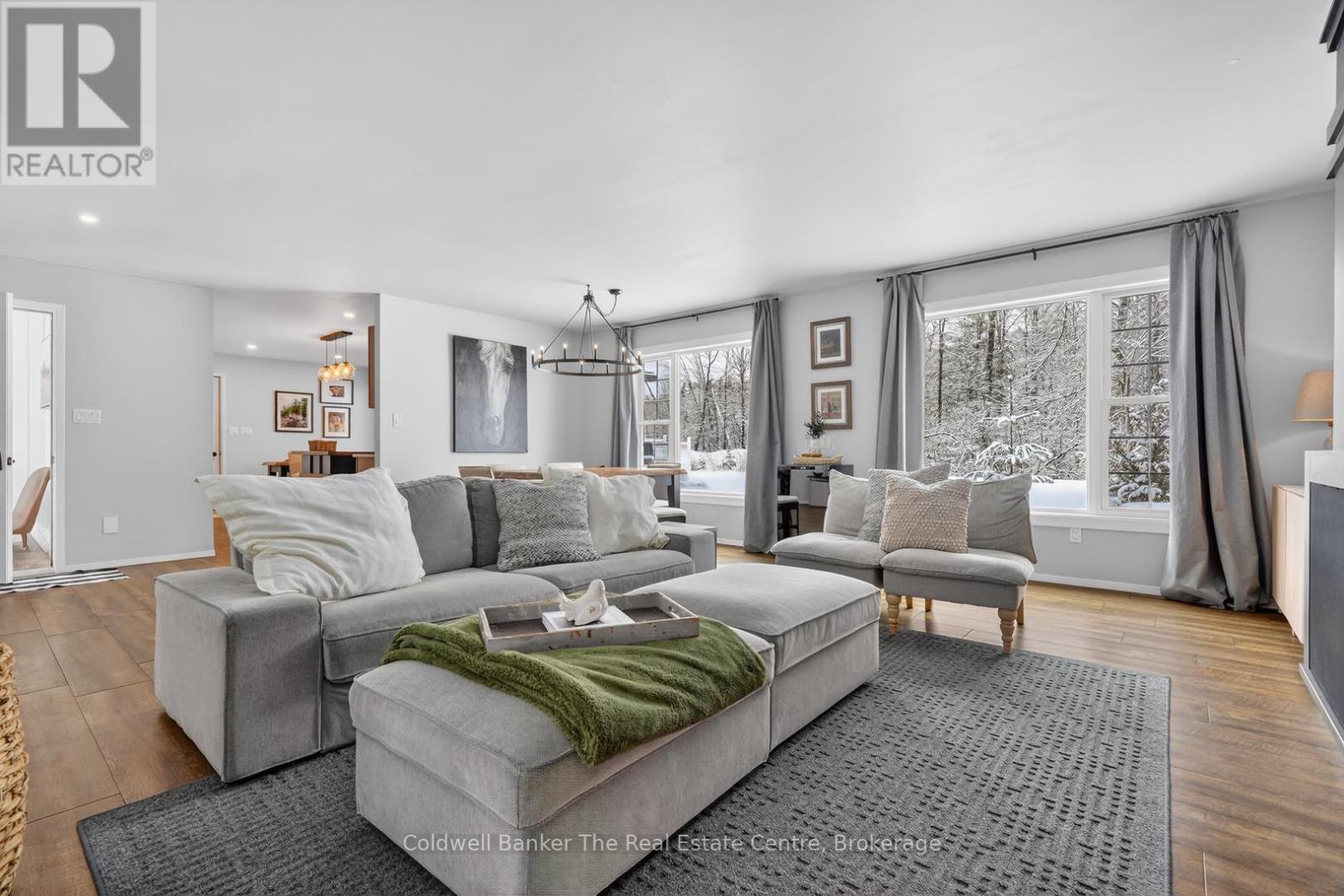 44 Anson Street, Minden Hills, Ontario  K0M 2K0 - Photo 10 - X12840726