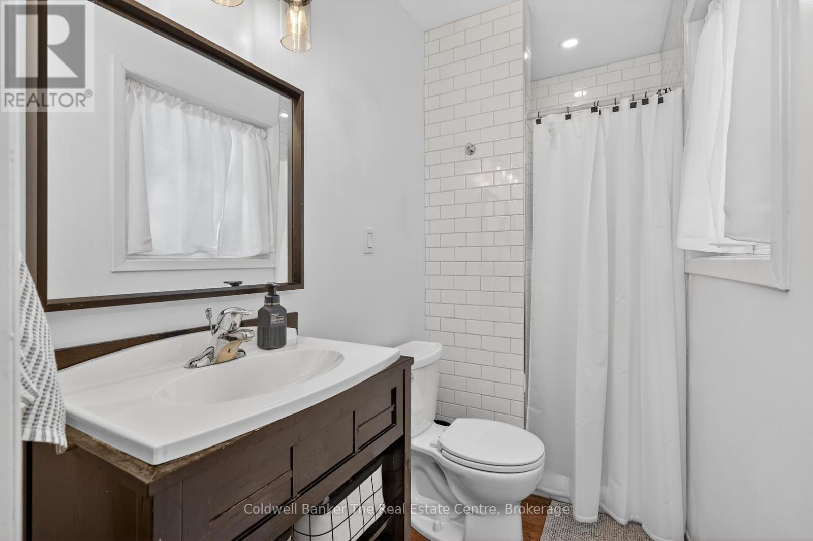 44 Anson Street, Minden Hills, Ontario  K0M 2K0 - Photo 27 - X12840726