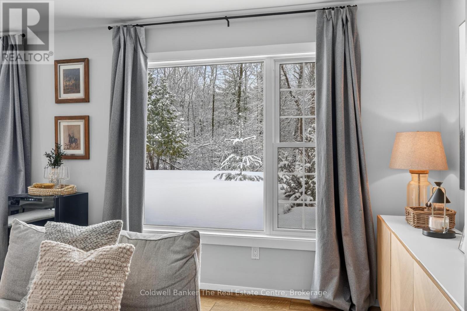 44 Anson Street, Minden Hills, Ontario  K0M 2K0 - Photo 8 - X12840726