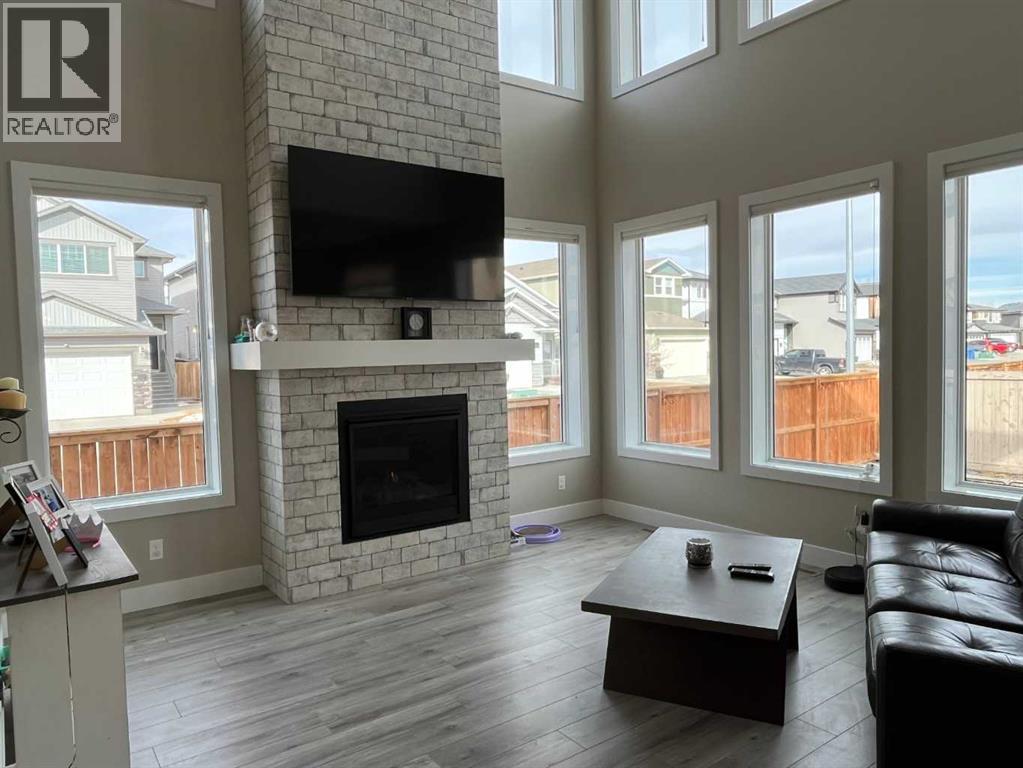 642 Moonlight Lane W, Lethbridge, Alberta  T1J 5M7 - Photo 5 - A2288496