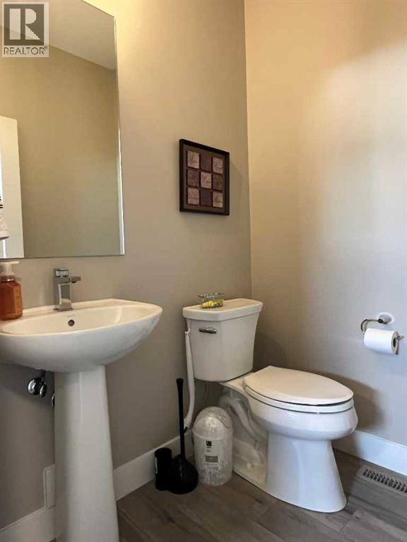 642 Moonlight Lane W, Lethbridge, Alberta  T1J 5M7 - Photo 16 - A2288496