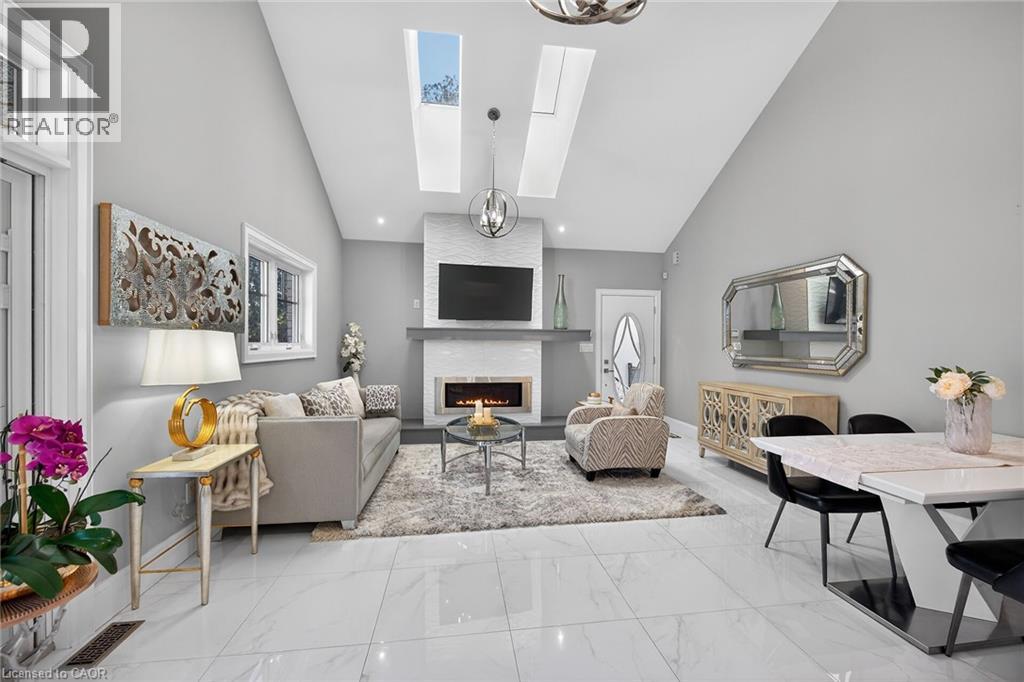 747 Vernon Place, Ancaster, Ontario  L9G 3H4 - Photo 37 - 40809135