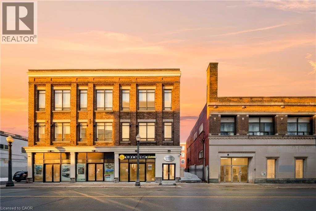 11 QUEEN Street Unit# 301